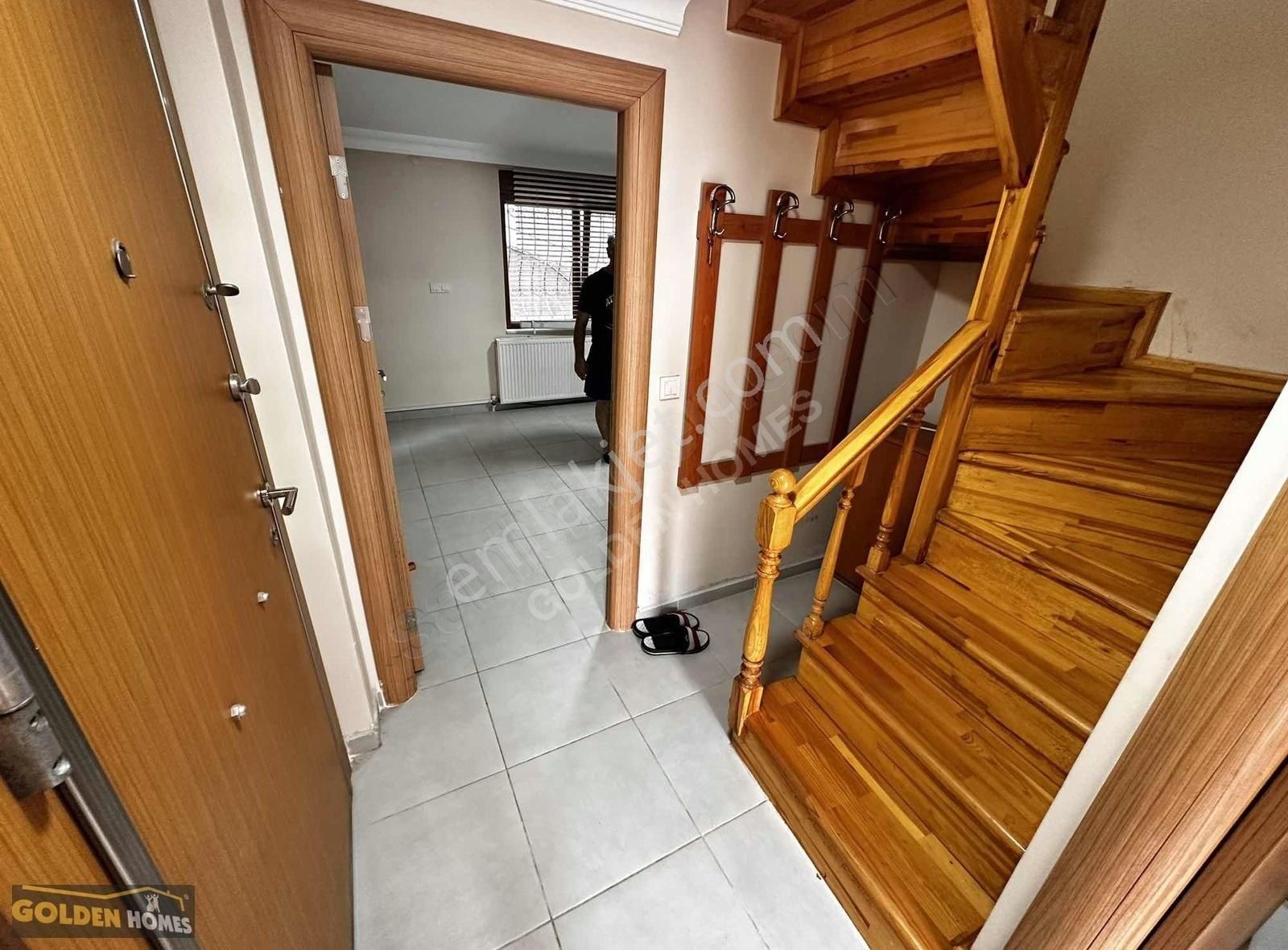 Gh Emlak'tan Üsküdar Merkezde 8 Yıllık Binada Ters Dubleks Daire - Görsel 24