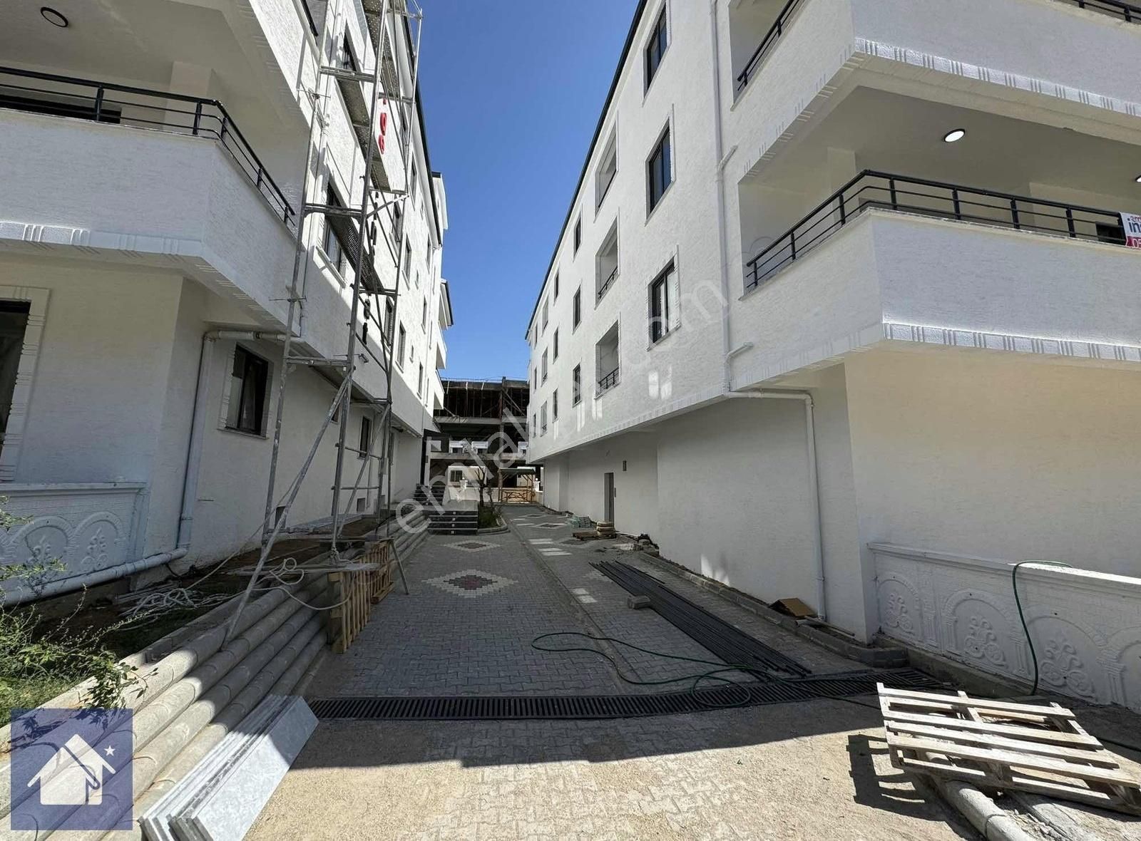 *yiğit Emlak Armutlu'dan*bahçe Kullanımlı*sıfır*2+1 - Görsel 5