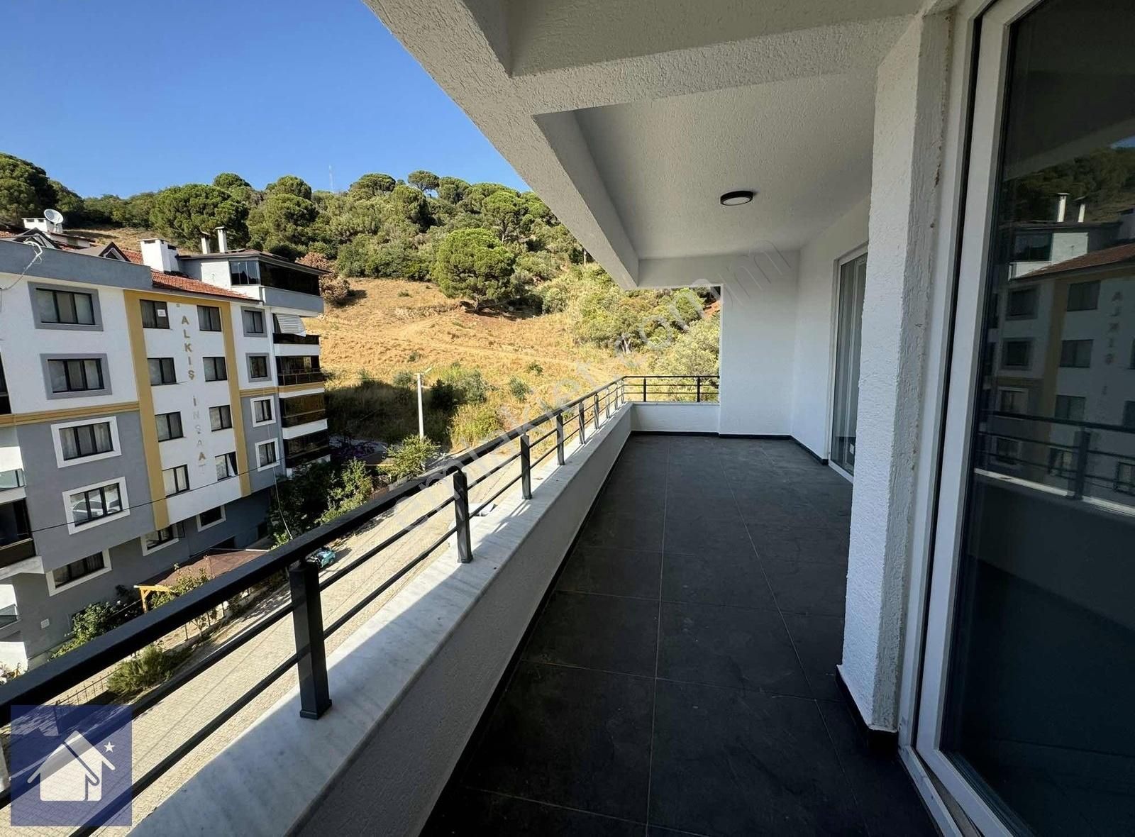 *yiğit Emlak Armutlu'dan*yılandar Mevkiinde*denize Çok Yakın*2+1 - Görsel 11