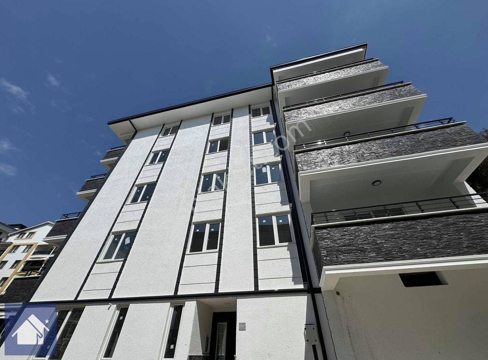 *yiğit Emlak Armutlu'dan*yılandar Mevkiinde*denize Çok Yakın*2+1 - Görsel 10