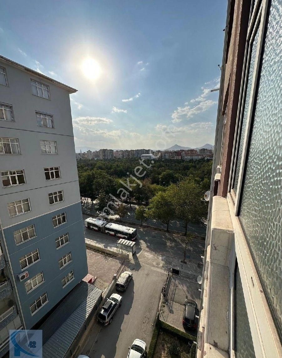 Entepe Yakın Arakat 4+1