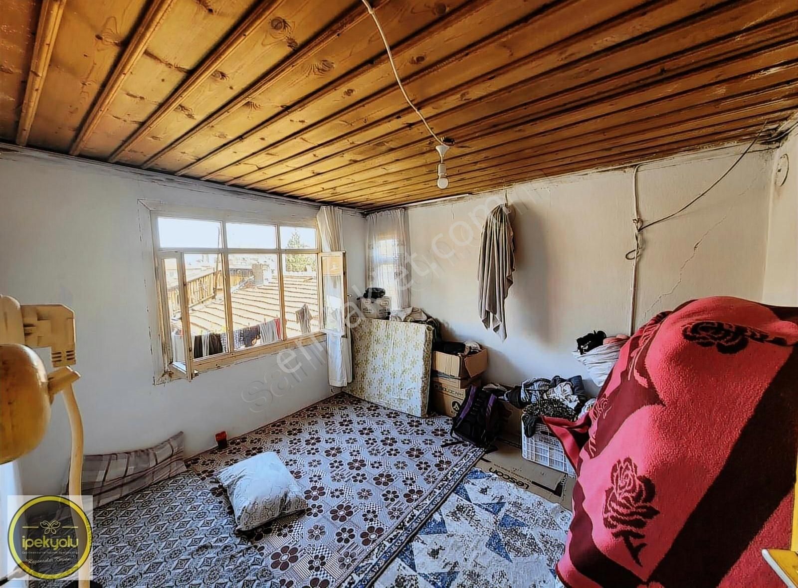 İpekyolundan Cumhuriyette 2 Katlı Komple Satılık Ahsap Ev - Görsel 13