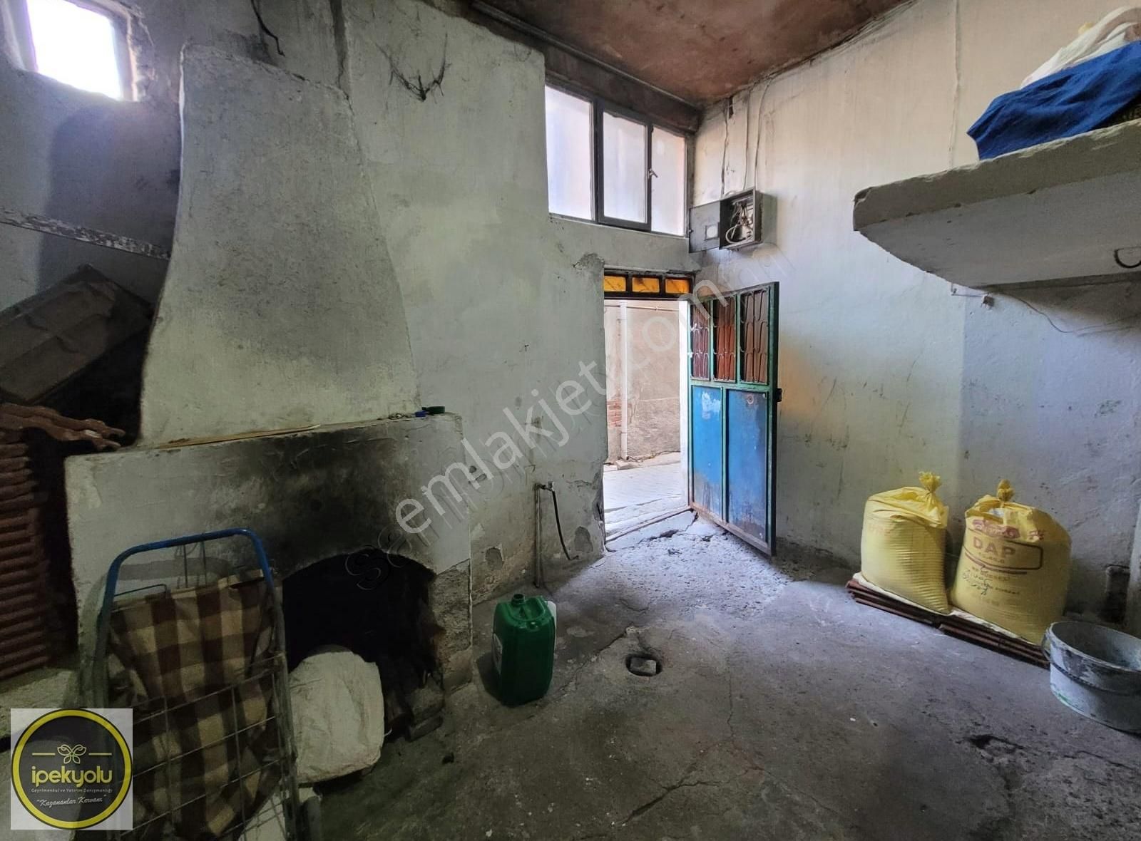 İpekyolundan Cumhuriyette 2 Katlı Komple Satılık Ahsap Ev - Görsel 15