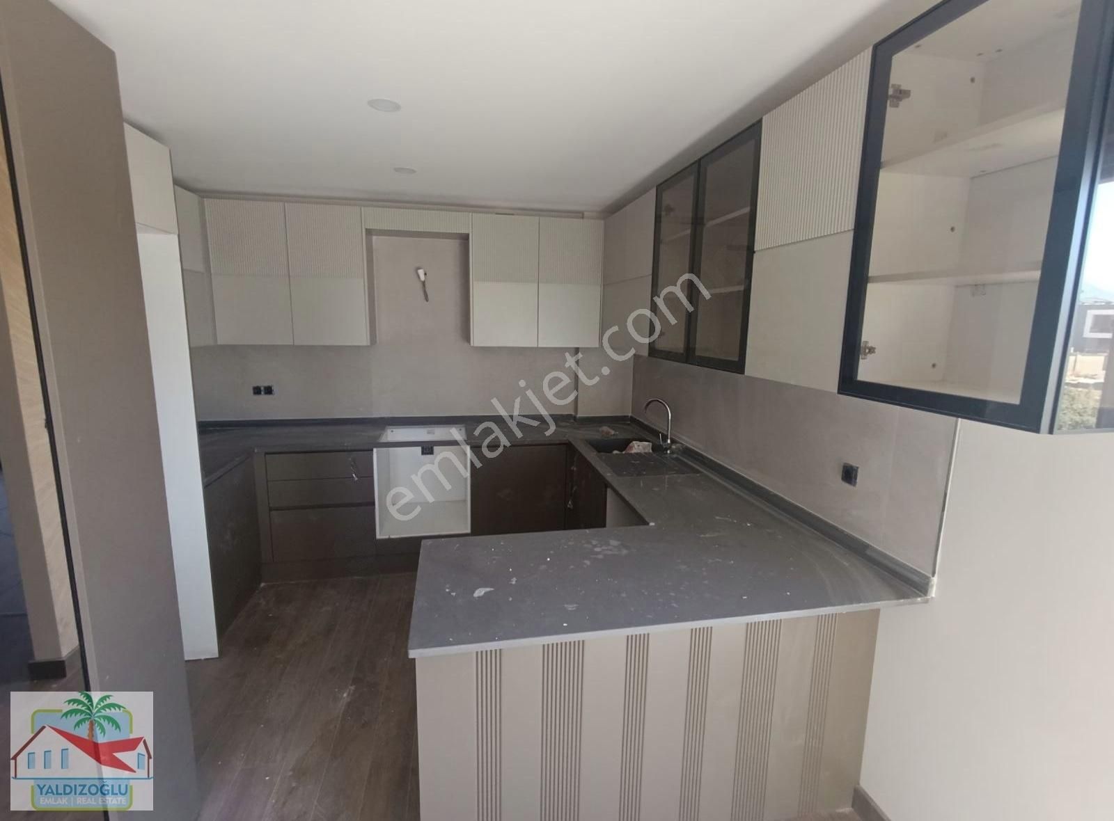 Altinkale'de Satılık Havuzlu Sıfır 1+1 Daire - Görsel 11