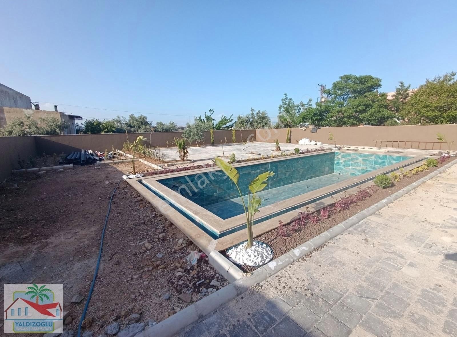Altinkale'de Satılık Havuzlu Sıfır 1+1 Daire - Görsel 2