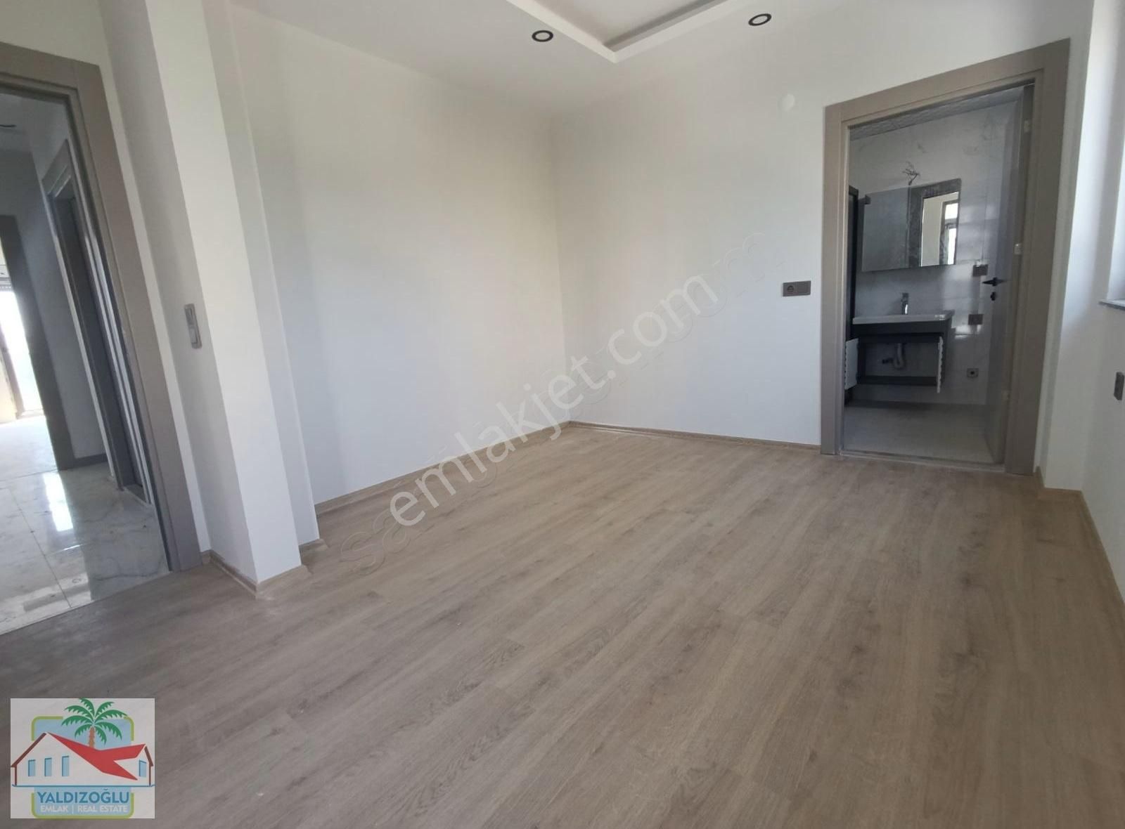 Bahçeyaka'da Havuzlu Sitede Satılık Sıfır 2+1 Arakat Daire - Görsel 13