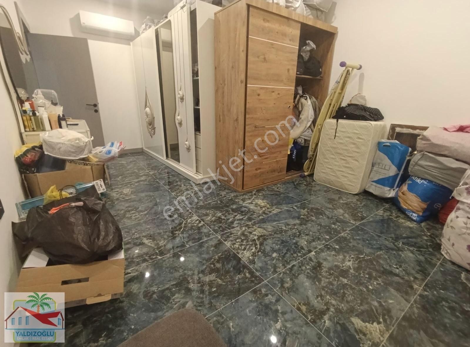 Yeniköy'de Satılık 4+1 220 M2 Özel Tasarım Çatı Dubleksi - Görsel 21
