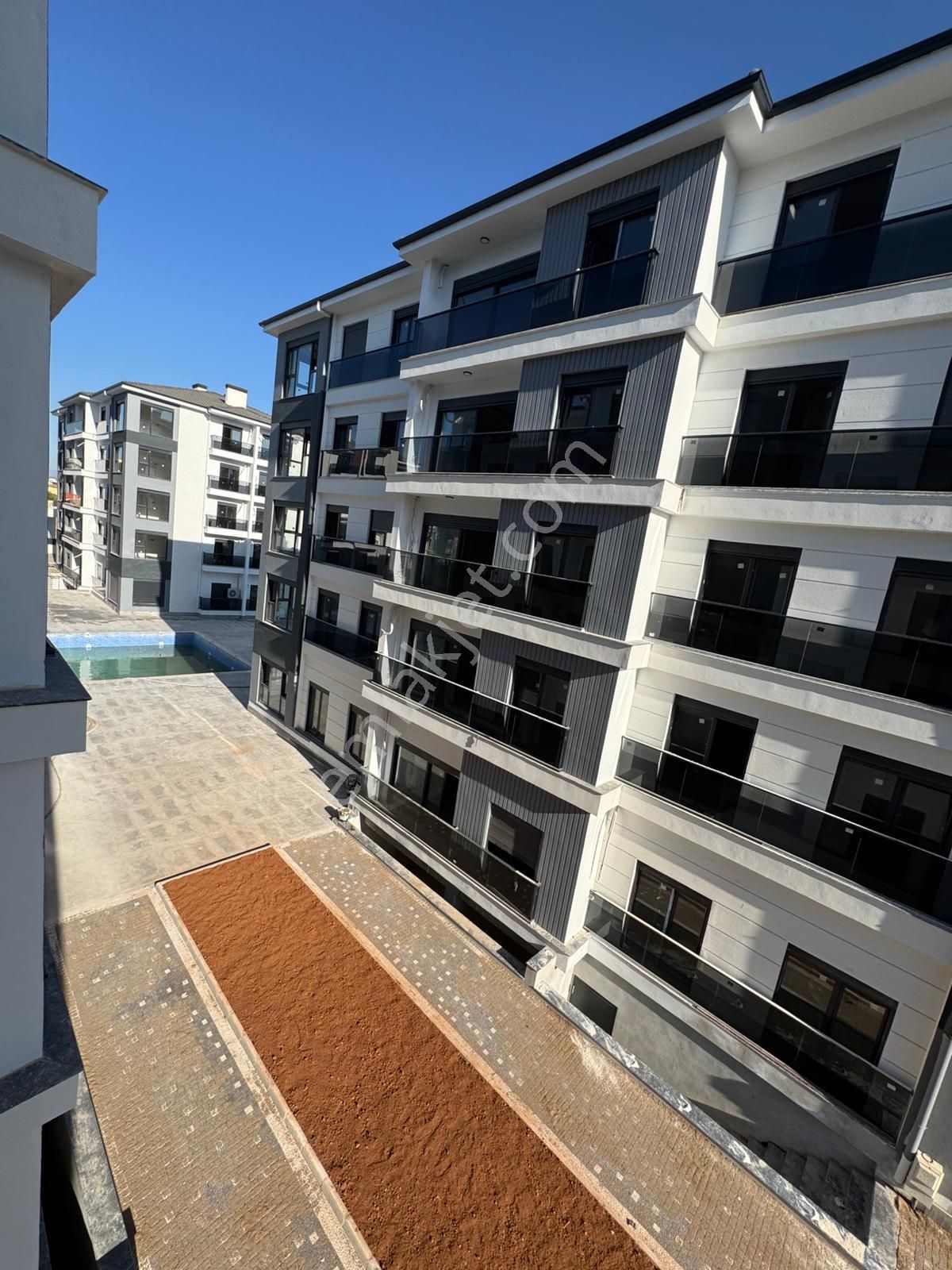 Antalya Döşemealtı Kırkgöz Yeniköy Ultra Lüks 2+1 Satılık Daire - Görsel 2