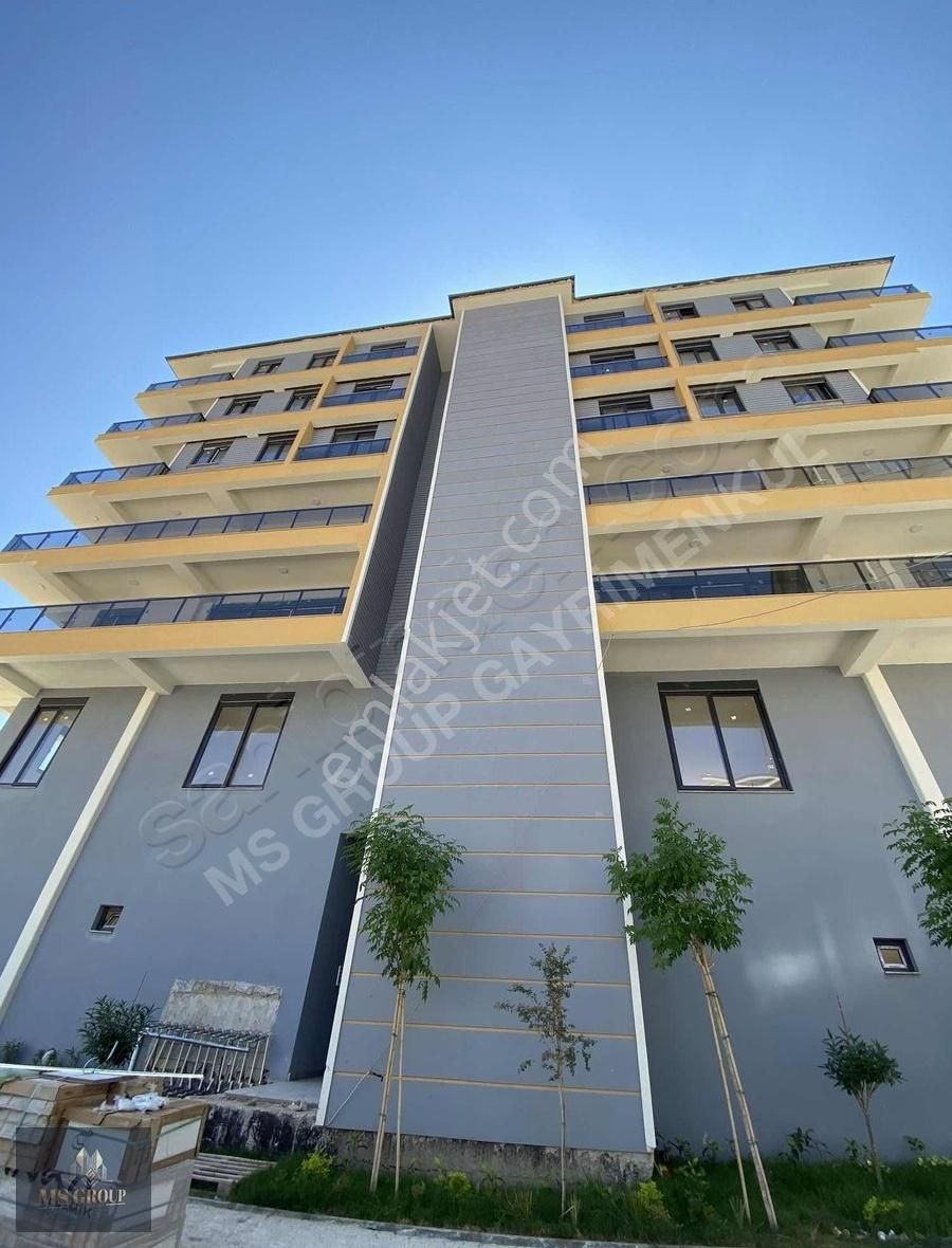 Varsak Karşıyaka Mah. Ultra Lüks 1+1 Satılık Daire