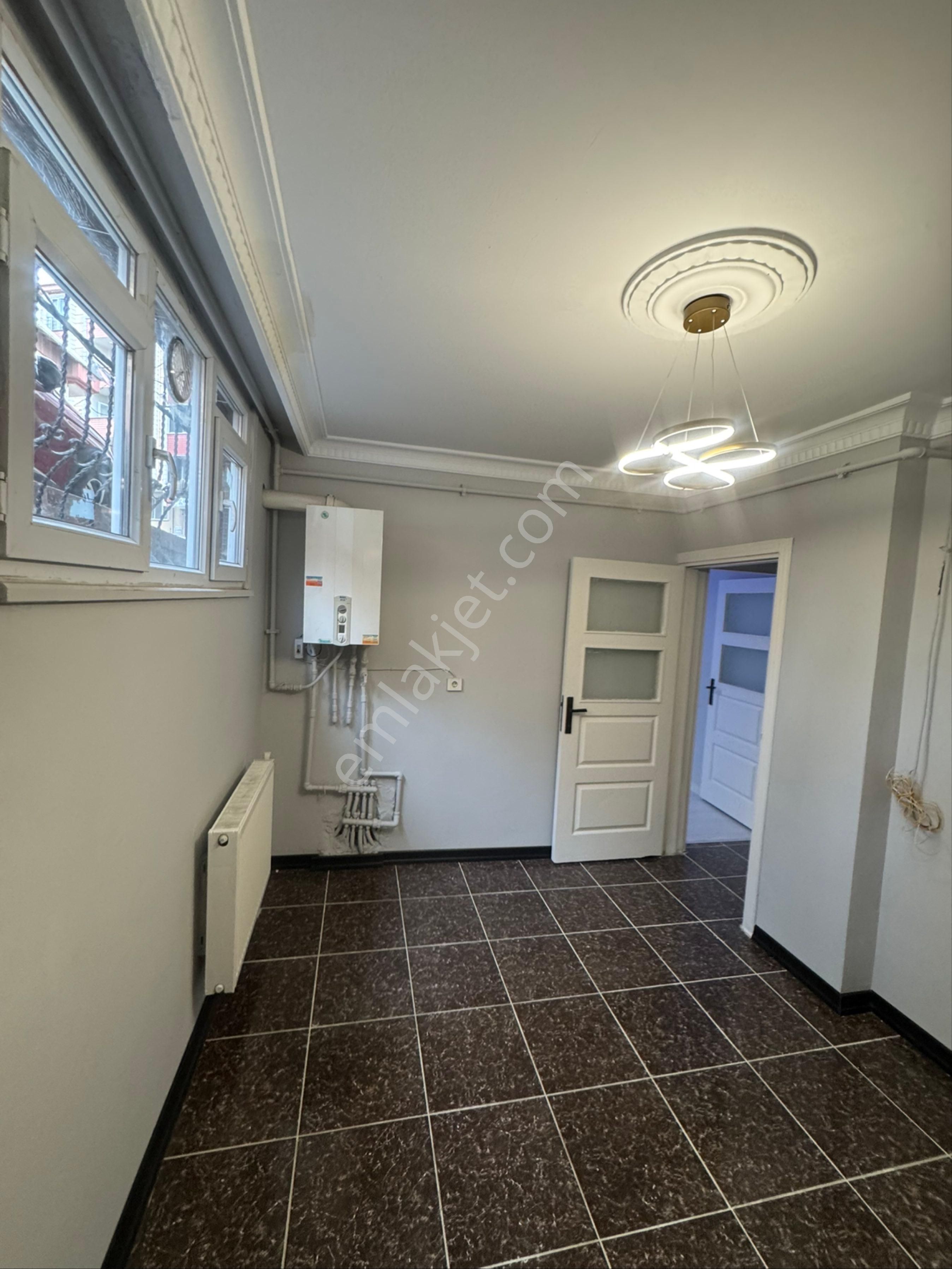 En Güzel En Uygun Kelepir Daire Üç Evler Mah Meydan Ünüversiteye Yakın - Görsel 11