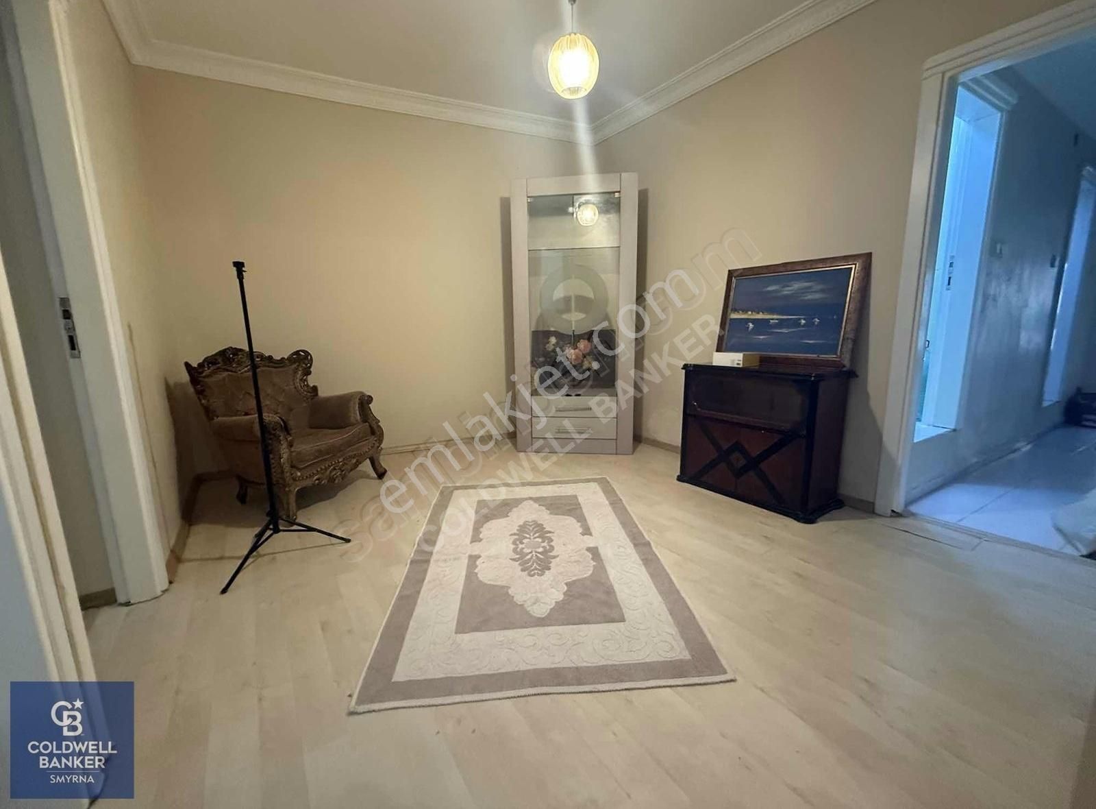 Göztepede Merkezi Konumda Aydınlık 3+1 Eşyalı Daire! - Görsel 5