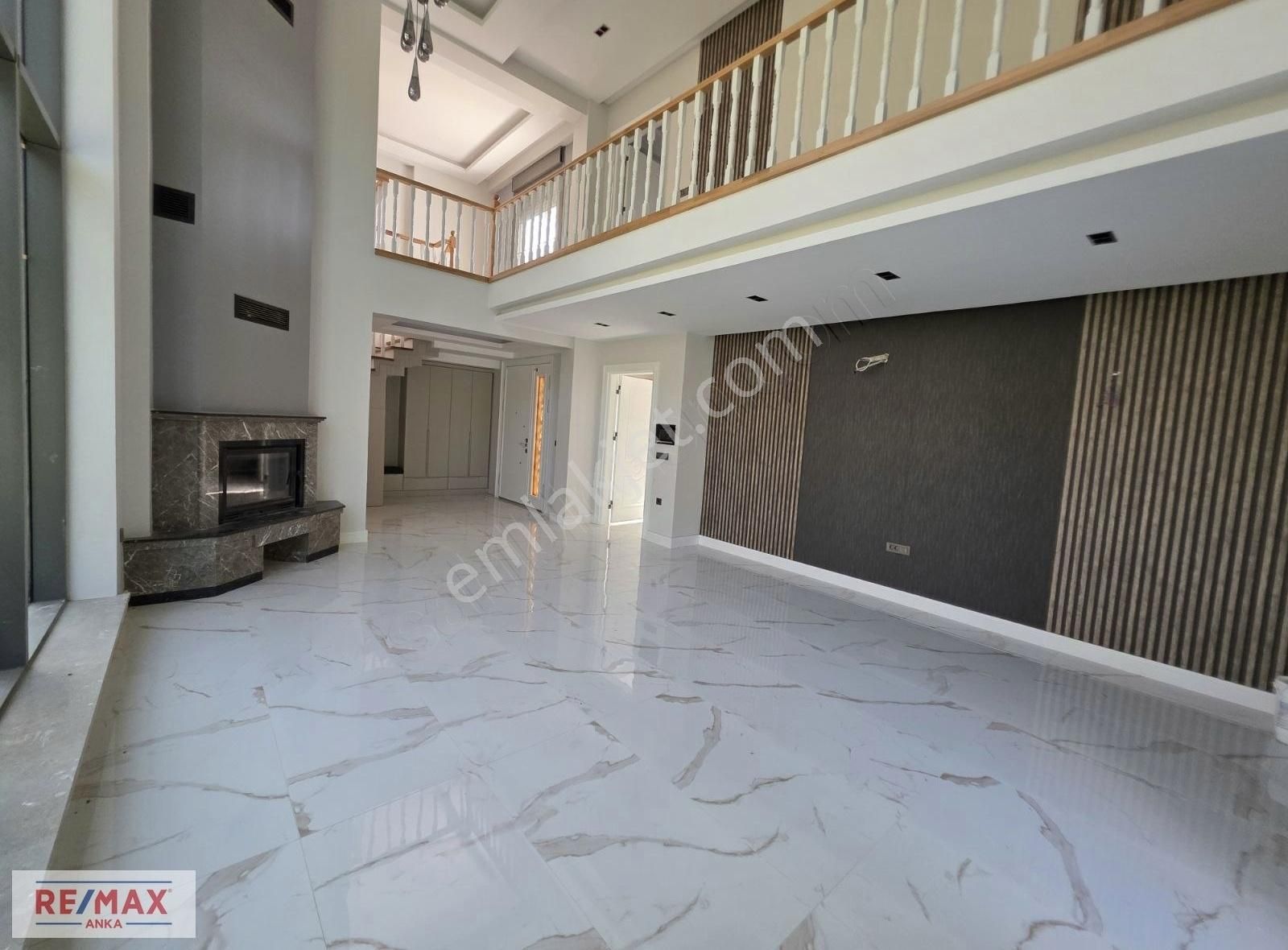 Remax Anka'dan İmrendere'de Müstakil Sıfır Havuzlu Satılık Villa - Görsel 6