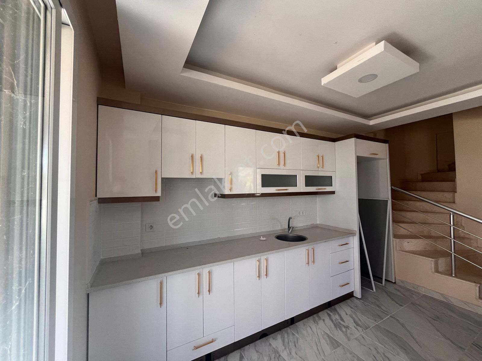 Seferihisar Cumhuriyette Tek Müstakil Sıfır Villa - Görsel 9