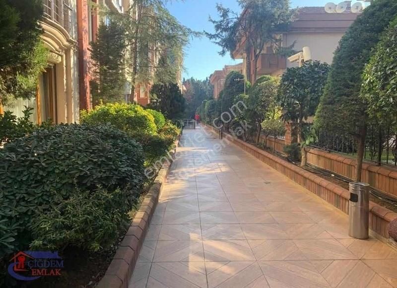 Çiğdem Emlaktan Çağdaş Konaklarında Satılık 4,5+1 - Görsel 20