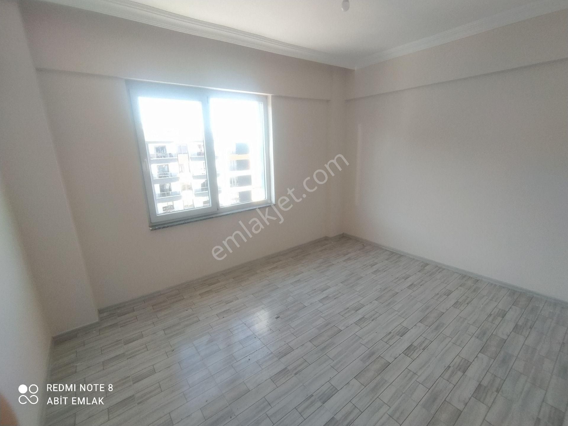 Tunçez Gm Satılık 2+1 Geniş 2 Yıllık Kombili Mantolu Zeminden Asansörlü Daire - Görsel 22