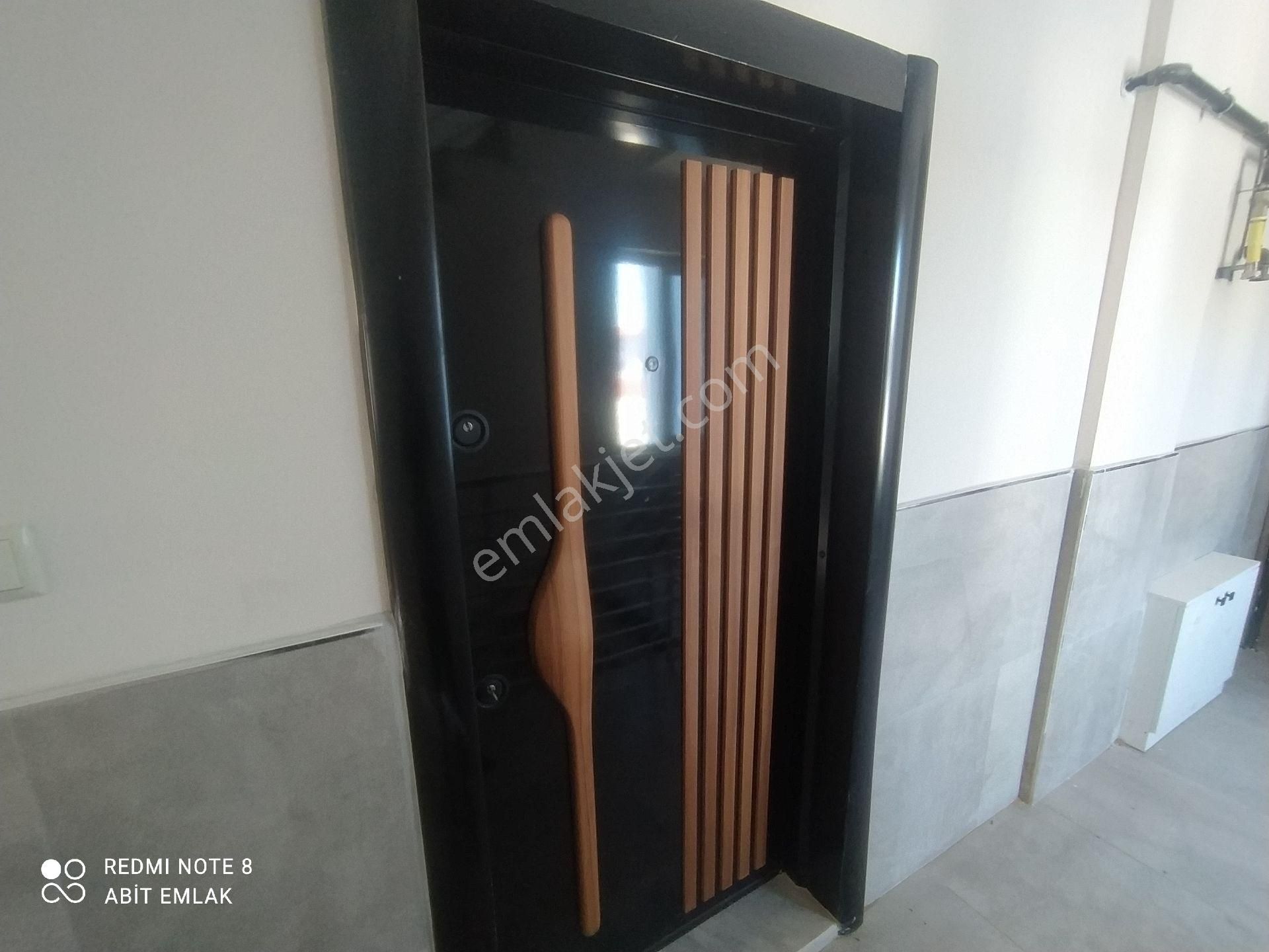 Tunçez Gm Satılık 2+1 Geniş 2 Yıllık Kombili Mantolu Zeminden Asansörlü Daire - Görsel 15