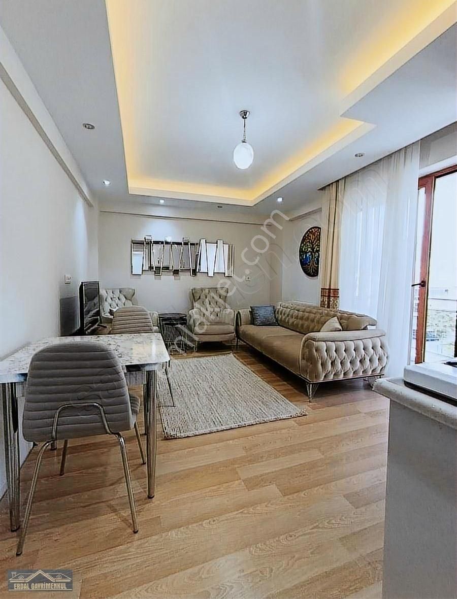 Zeytinköy Mah. Balkonlu Sıfır Eşyalı Geniş Oturumlu 1+1 Daire - Görsel 9