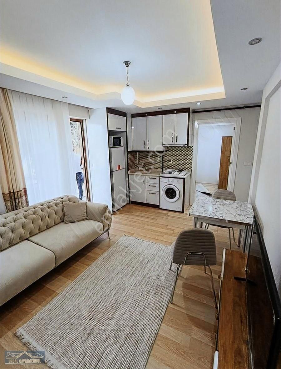 Zeytinköy Mah. Balkonlu Sıfır Eşyalı Geniş Oturumlu 1+1 Daire - Görsel 10