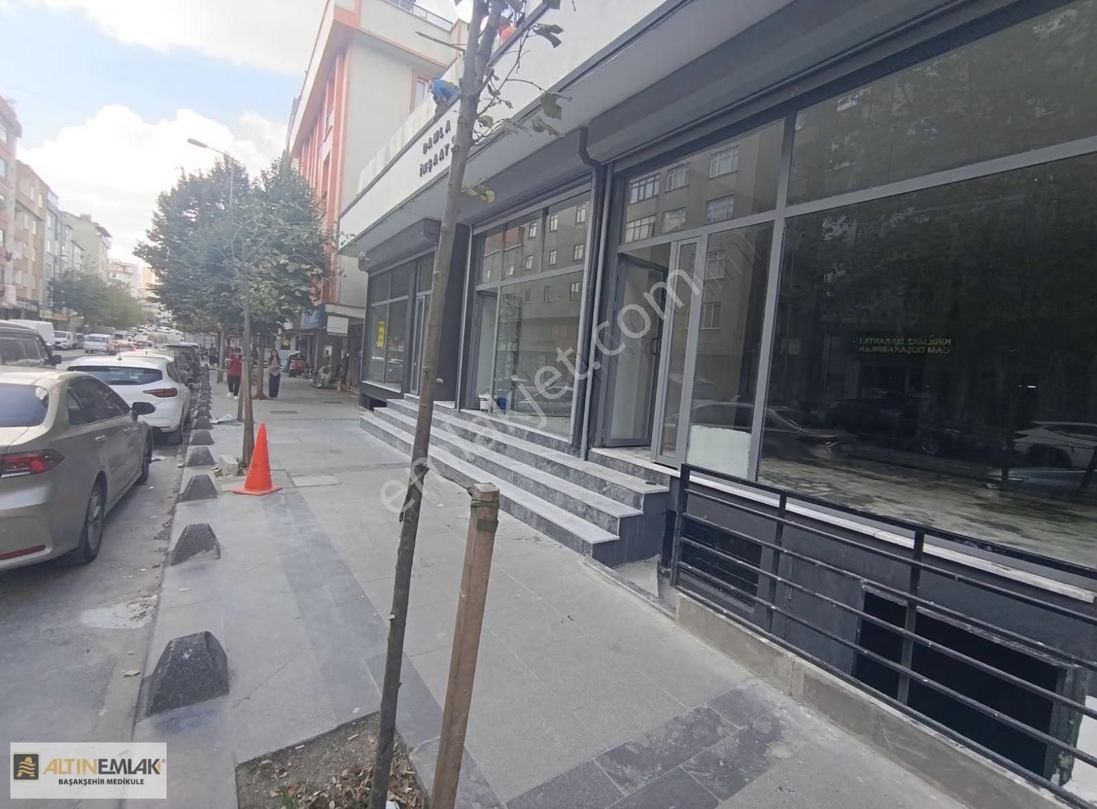 Bağcılar Asfalttında Üç Adet Kiralıkdükkan - Görsel 16