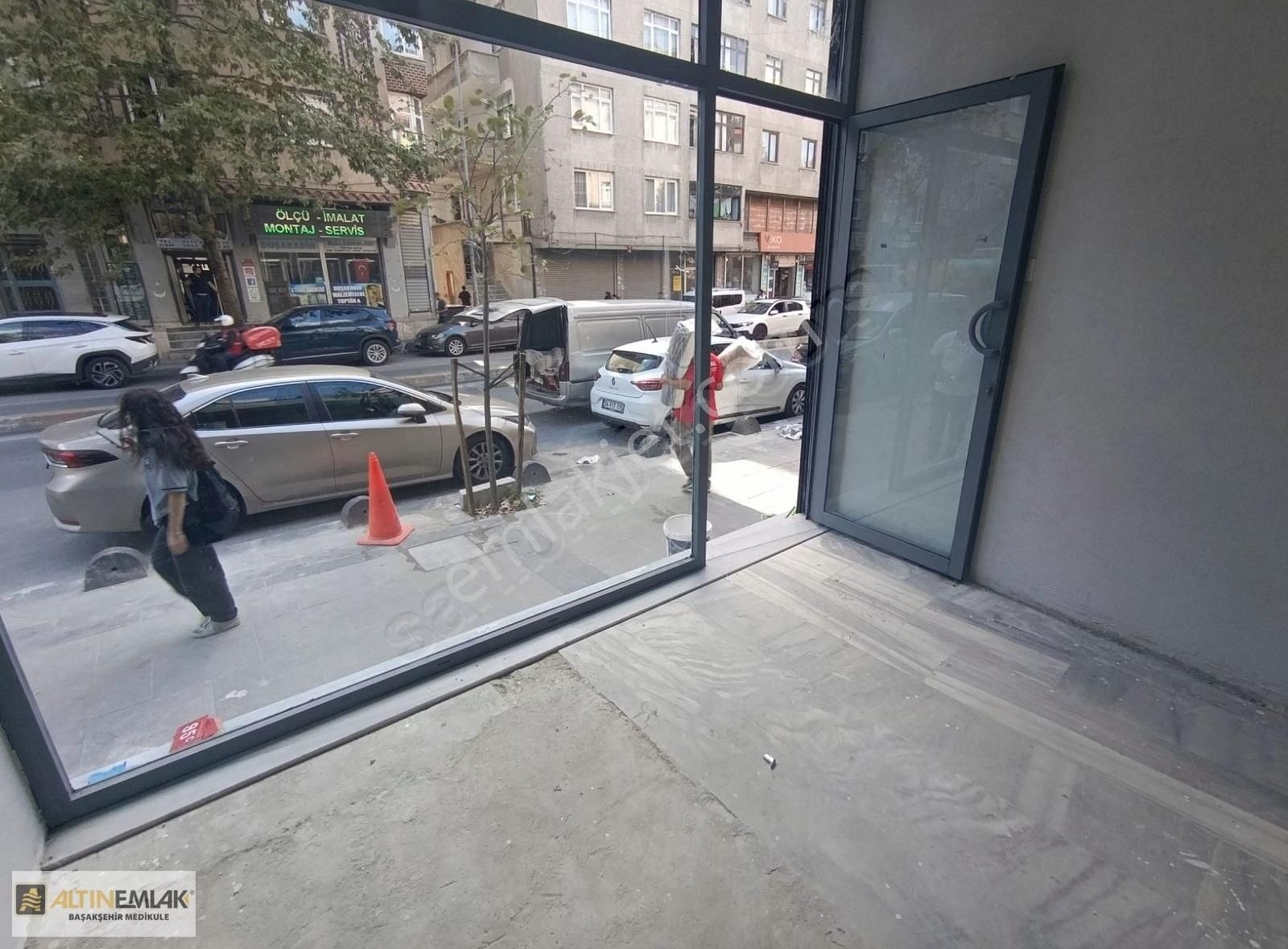 Bağcılar Asfalttında Üç Adet Kiralıkdükkan - Görsel 5