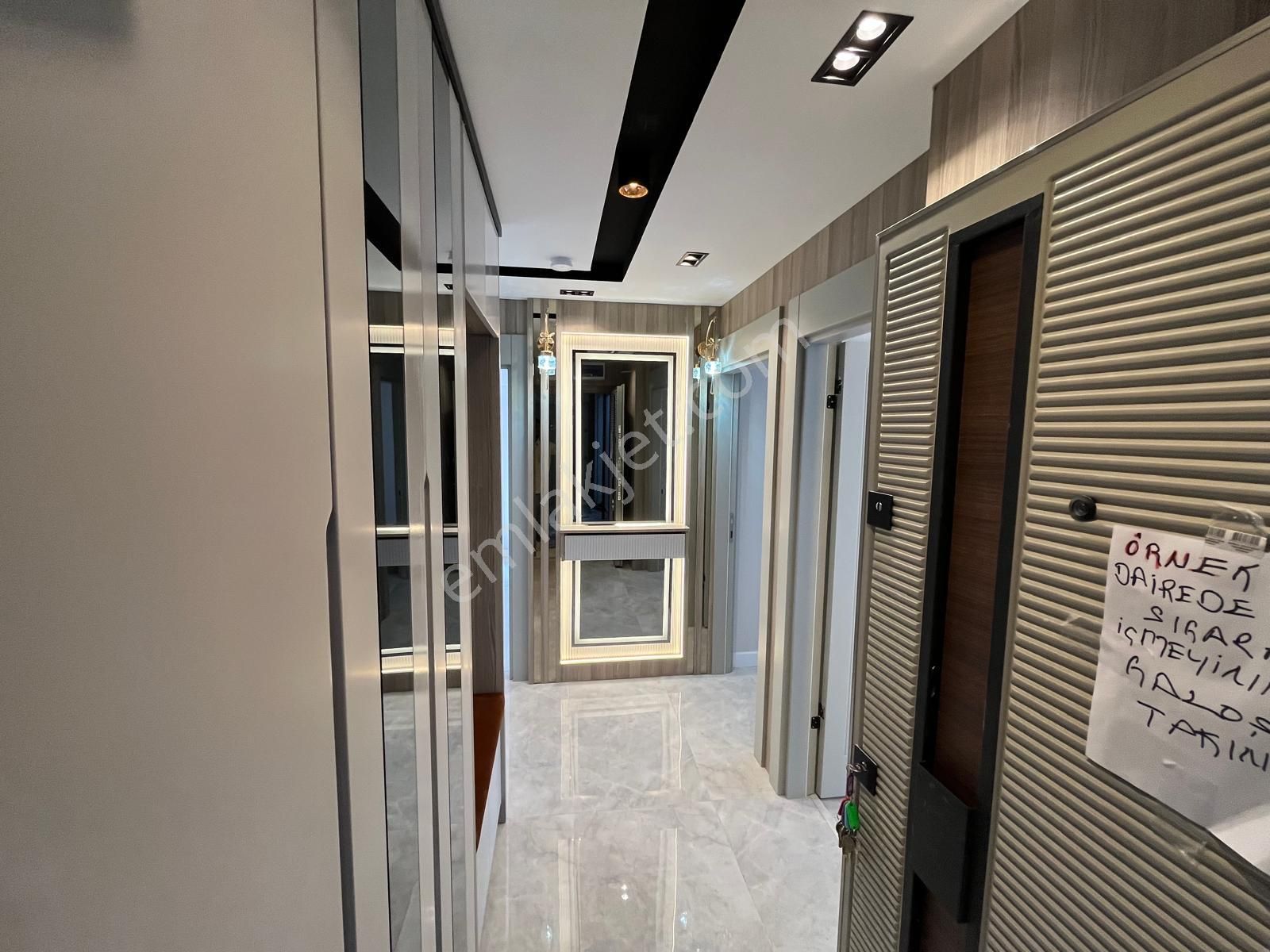 Ana Cade'ye Yakın Evebeyn Banyolu Sıfır Ulra Lüx Daire - Görsel 20