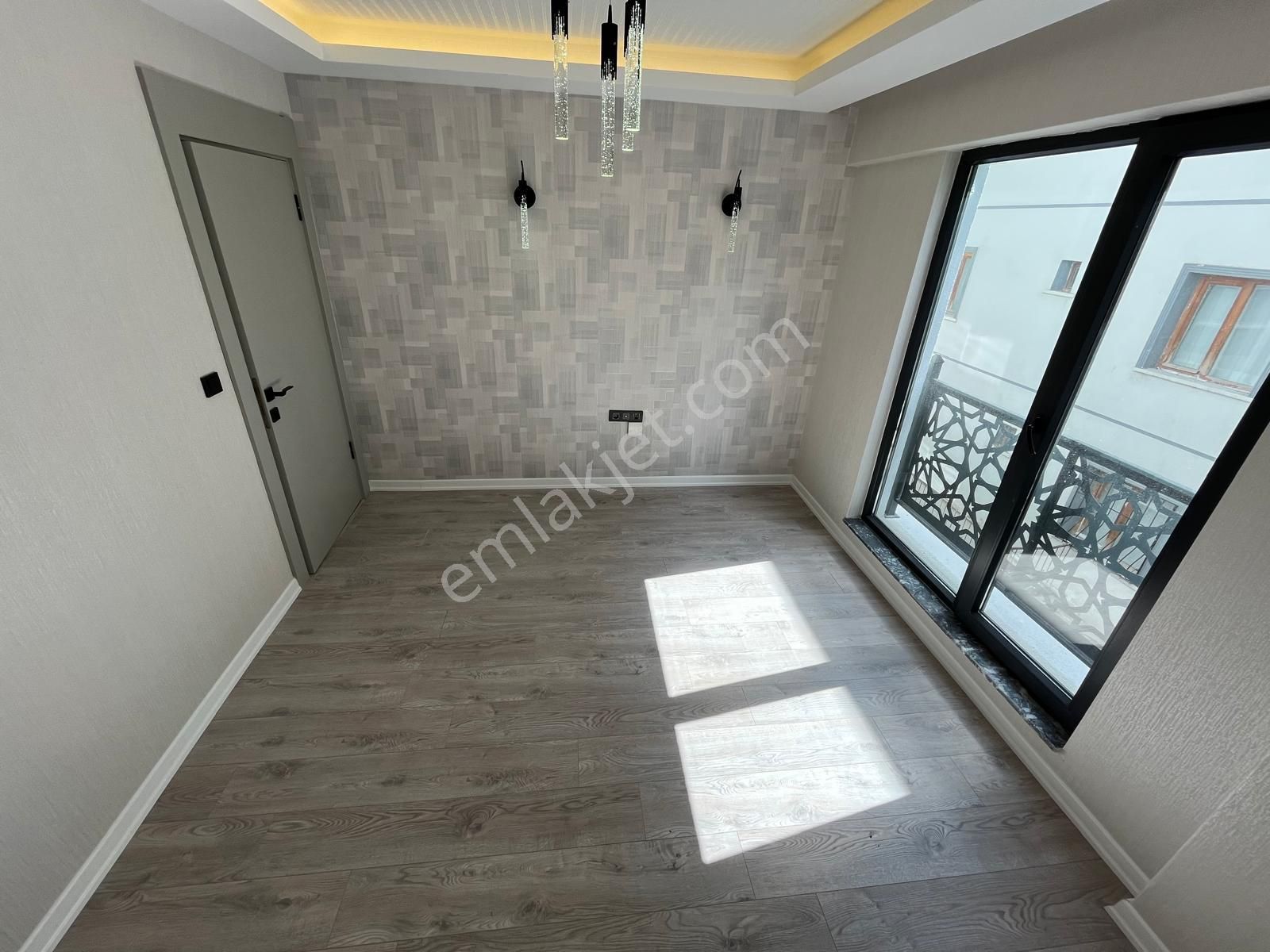 Ana Cade'ye Yakın Evebeyn Banyolu Sıfır Ulra Lüx Daire - Görsel 14