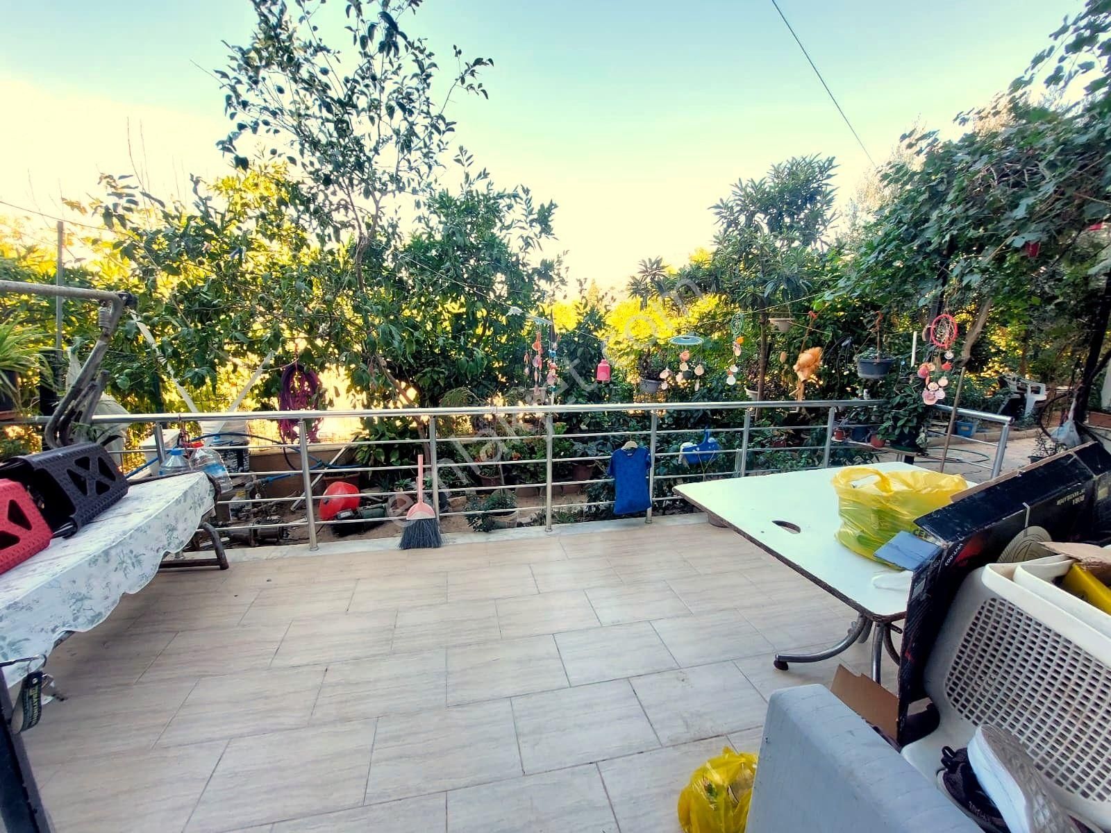 İzmir Seferihisar Ürkmez De Satılık Bahçeli Zemin Kat Daire 3+1 - Görsel 11