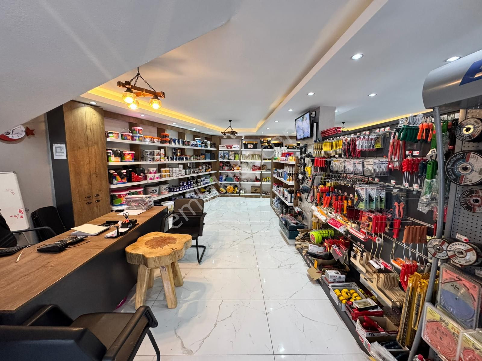Bm"den Toroslarda 332m2 Lüks Hazır Kurulu Malzemeli Yapı Market - Görsel 16