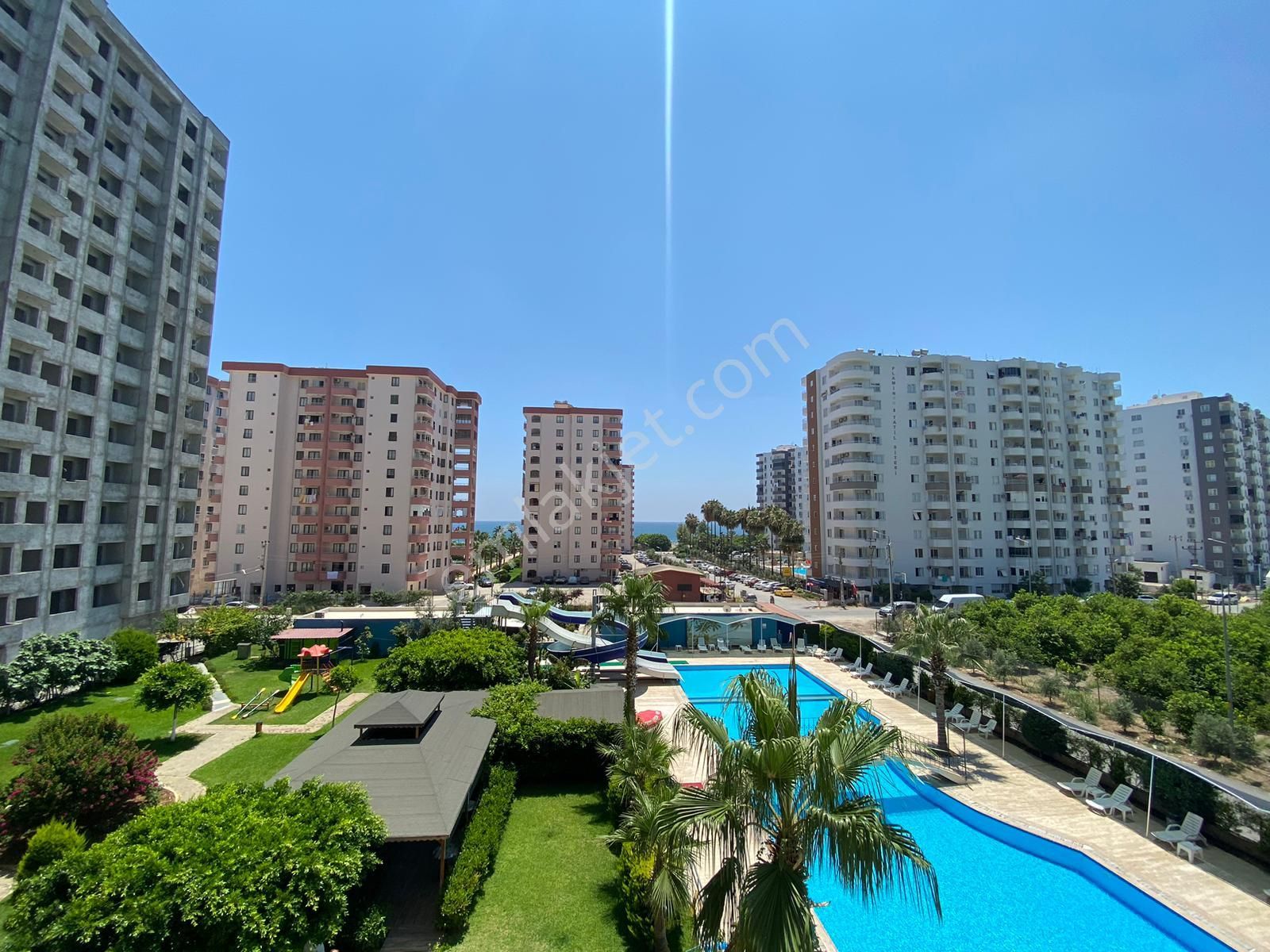 Karınca'dan Çeşmeli'de Amerikan Mutf. Site İçinde Deniz Manz. Eşyalı 2+1!! - Görsel 24