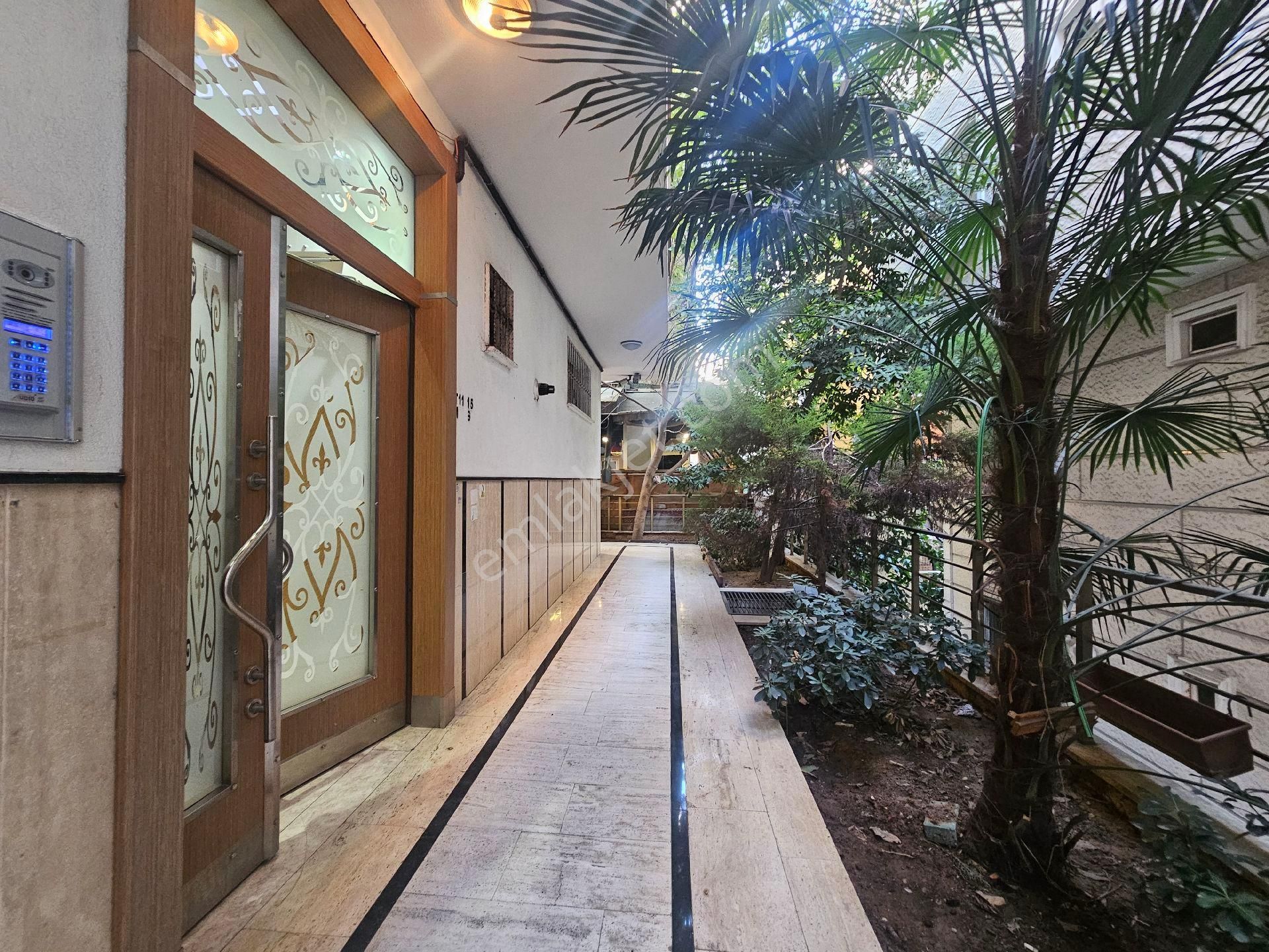 Avcılar Gümüşpala Satılık Daire Metrobüsün Dibinde - Görsel 34