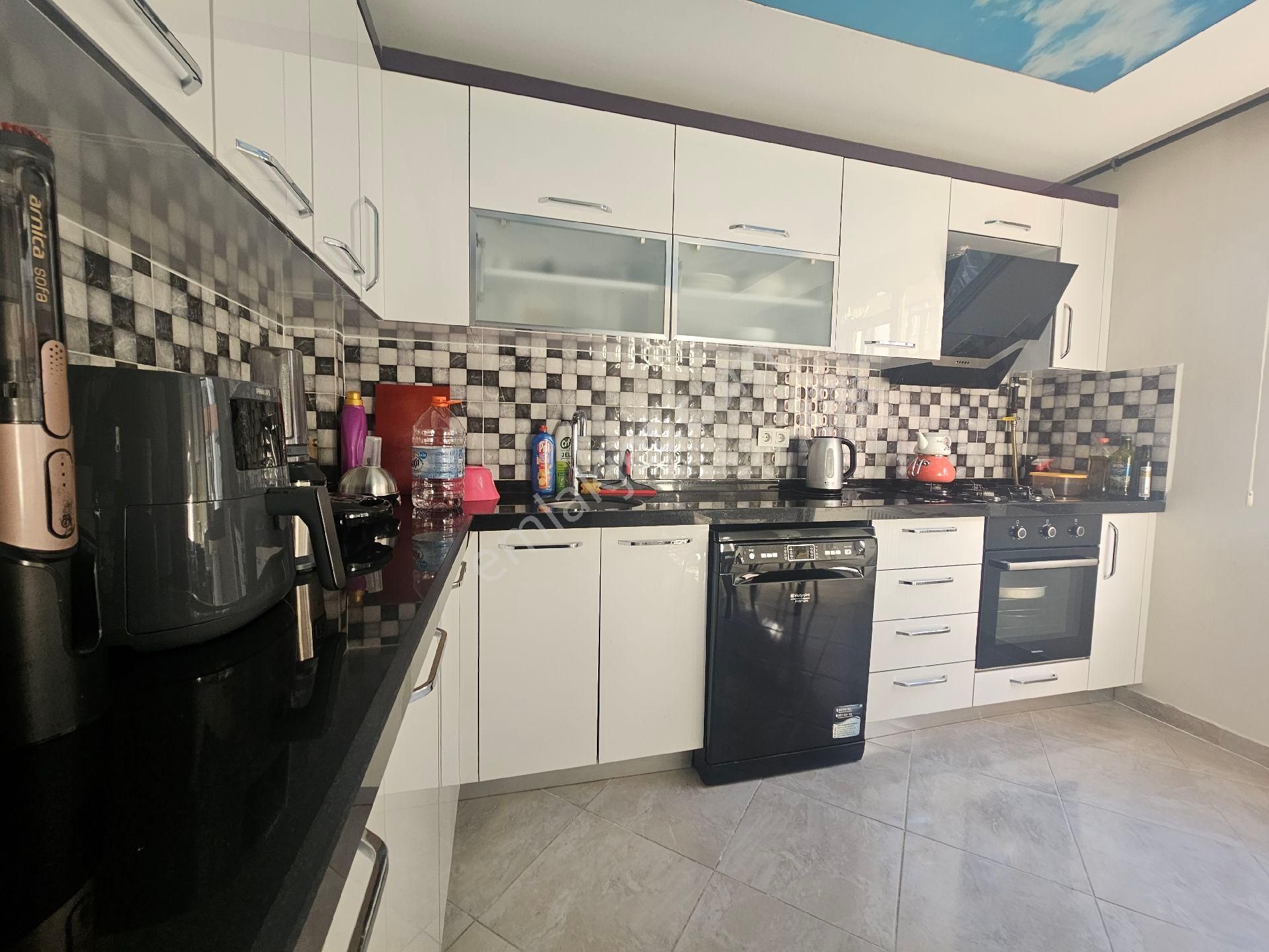 Avcılar Gümüşpala Satılık Daire Metrobüsün Dibinde - Görsel 10