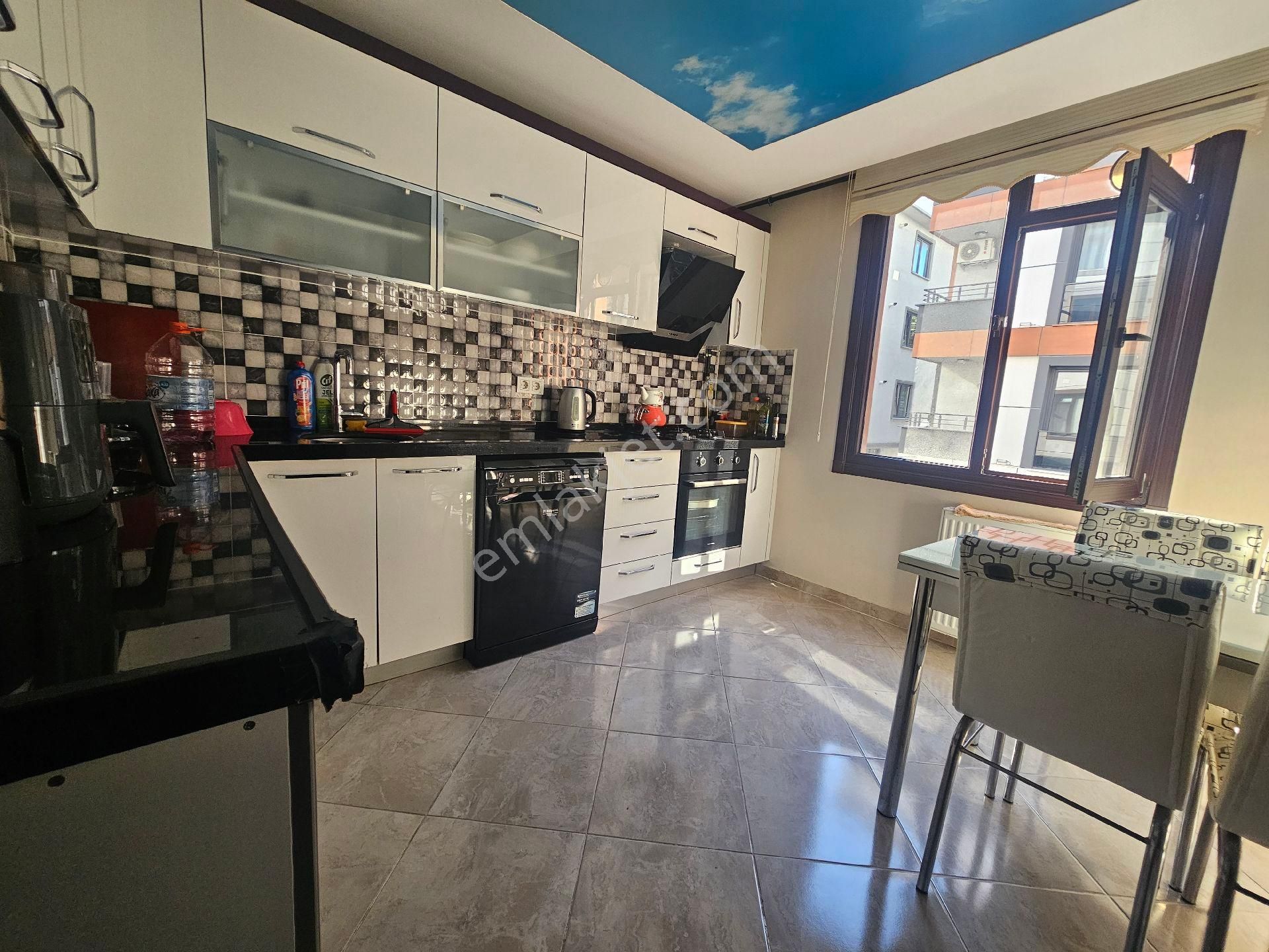 Avcılar Gümüşpala Satılık Daire Metrobüsün Dibinde - Görsel 18