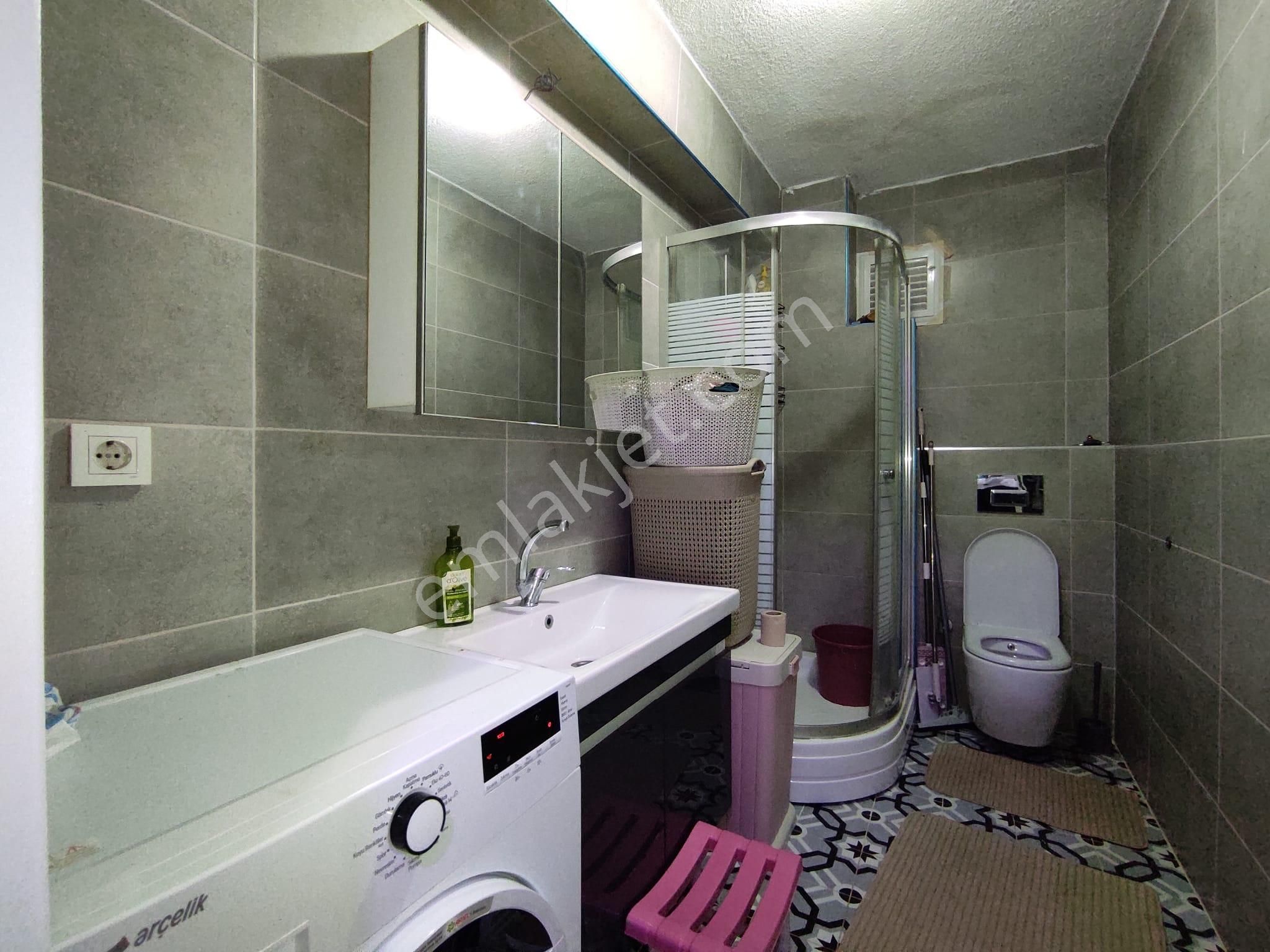 Yenidoğan Da Havuzlu Açık Otoparklı Az Katlı Sitede 1+1 Eşyalı - Görsel 28