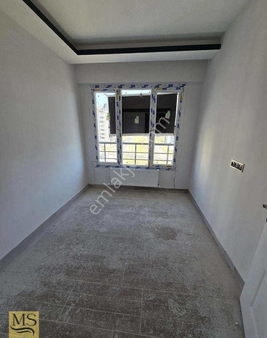 Mimsin Şirintepe Mahallesin De Satılık Kombili 3+0 Daire - Görsel 8