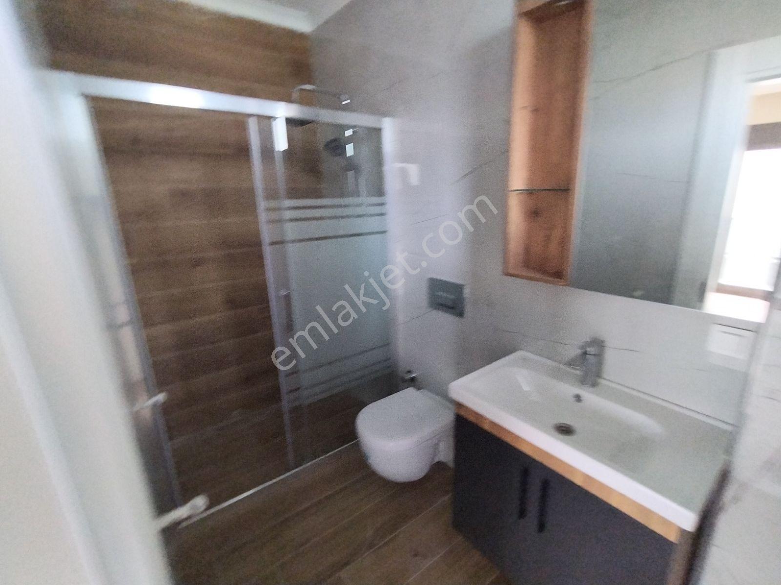 Güçlü Kardeşlerden Altınoluk Merkezde Ara Kat 2+1 Sıfır Daire - Görsel 24