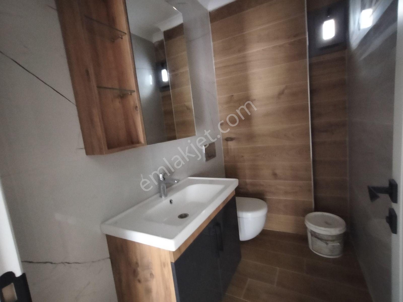 Güçlü Kardeşlerden Altınoluk Merkezde Ara Kat 2+1 Sıfır Daire - Görsel 20