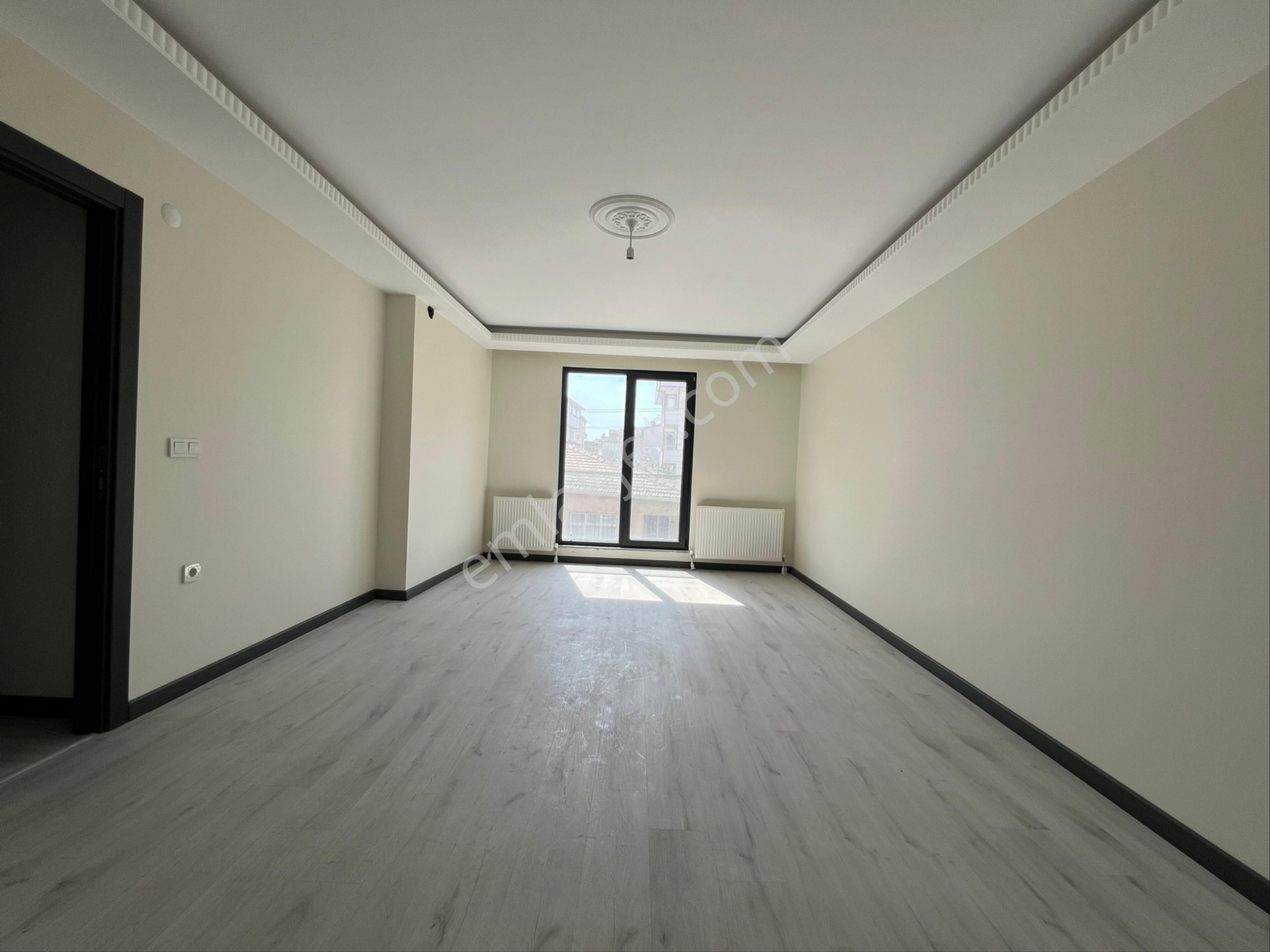 Vizyon Emlak'tan Emek Mah K.otoprk 2+1 100 M2 Sıfır Lüx Ara Kat - Görsel 2