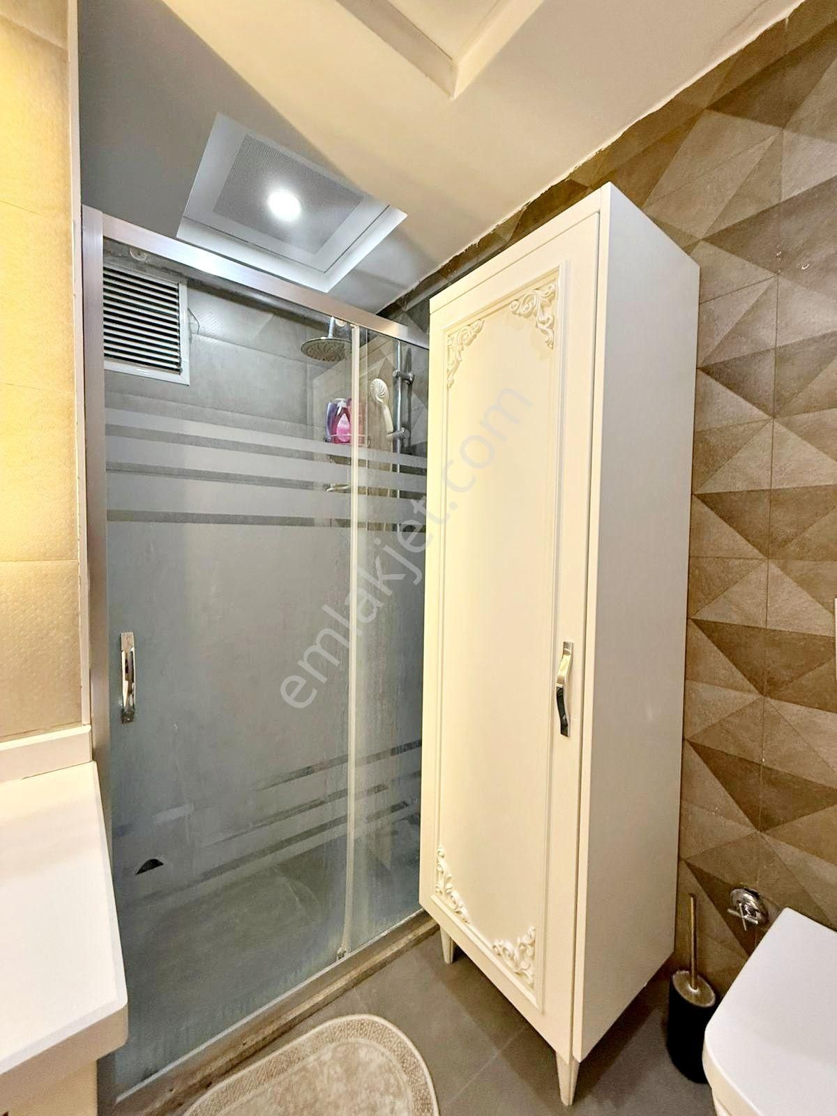 Fıstıklık'ta Bölgenin Gözdesi Ön Cephe Masrafsız Ultra Lüx 3+1 - Görsel 27