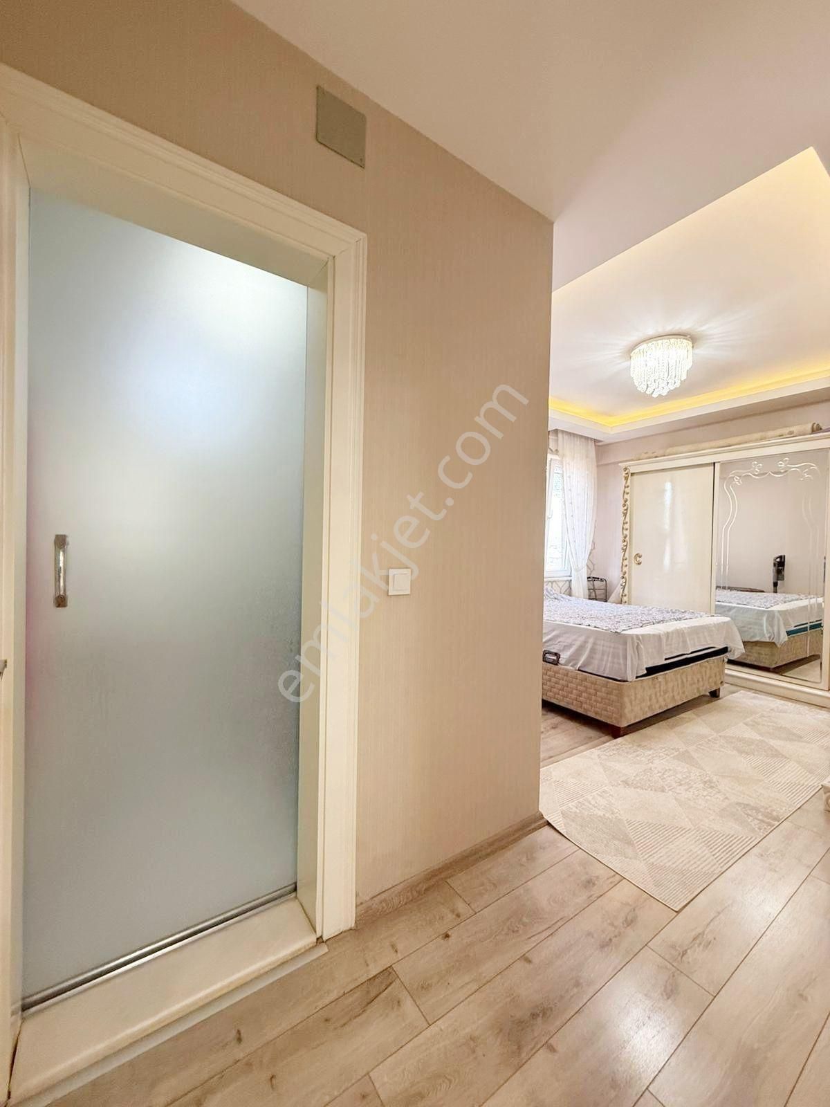 Fıstıklık'ta Bölgenin Gözdesi Ön Cephe Masrafsız Ultra Lüx 3+1 - Görsel 24