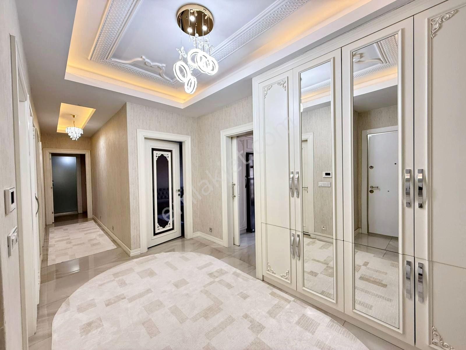 Fıstıklık'ta Bölgenin Gözdesi Ön Cephe Masrafsız Ultra Lüx 3+1 - Görsel 30