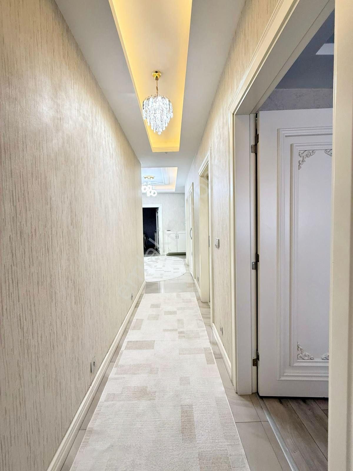 Fıstıklık'ta Bölgenin Gözdesi Ön Cephe Masrafsız Ultra Lüx 3+1 - Görsel 25