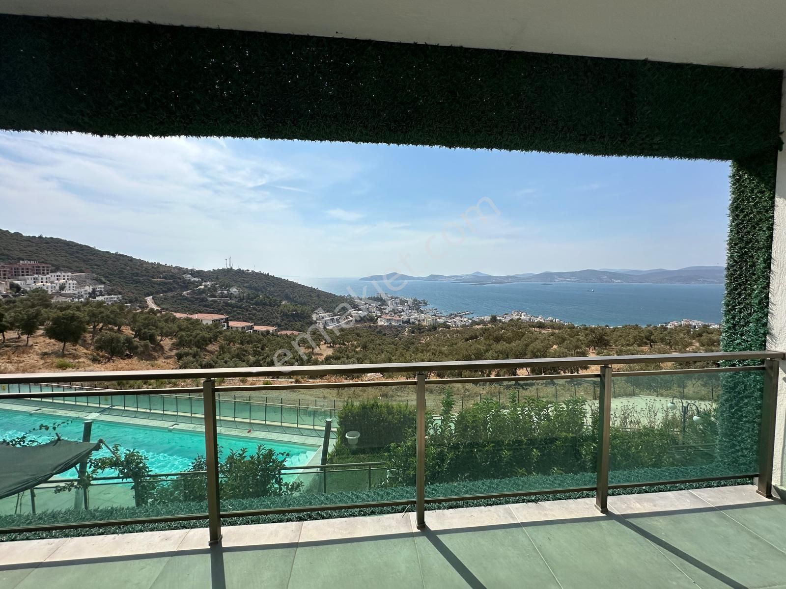 Eşsiz Manzarasıyla Havuzlu Sitede 3+1 Bahçe Katı Dubleks Daire - Görsel 13