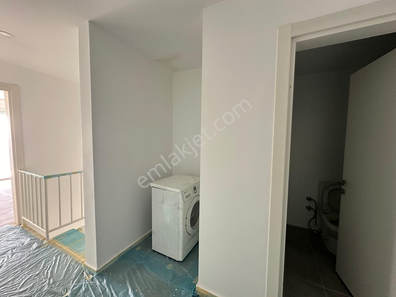 Eşsiz Manzarasıyla Havuzlu Sitede 3+1 Bahçe Katı Dubleks Daire - Görsel 11