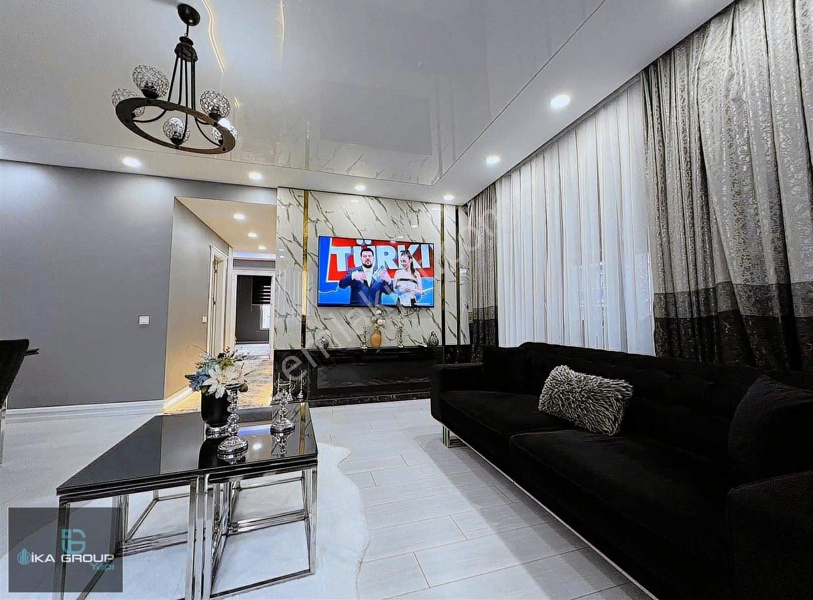 Site İçerisinde Metrobüse 2dk 2+1 170 M2 Teraslı Lüks Daire - Görsel 34