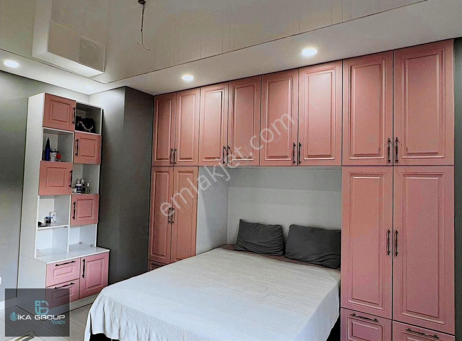 Site İçerisinde Metrobüse 2dk 2+1 170 M2 Teraslı Lüks Daire - Görsel 30