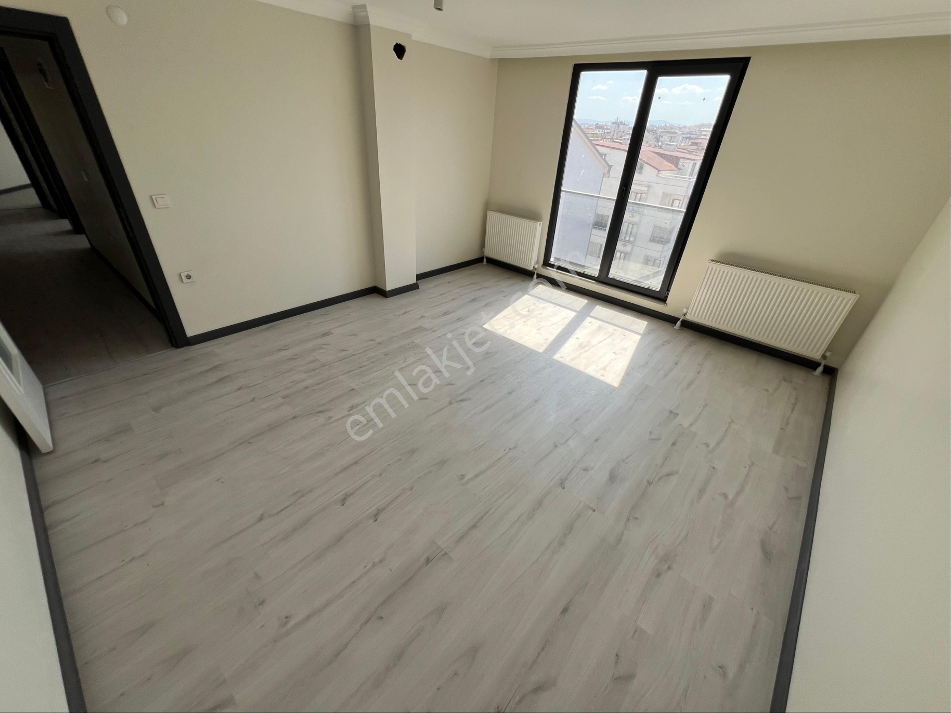 Vizyon Emlak'tan Emek Mahallesi 5+1 Sıfır Önü Açık Lüks Çatı Dubleks - Görsel 5