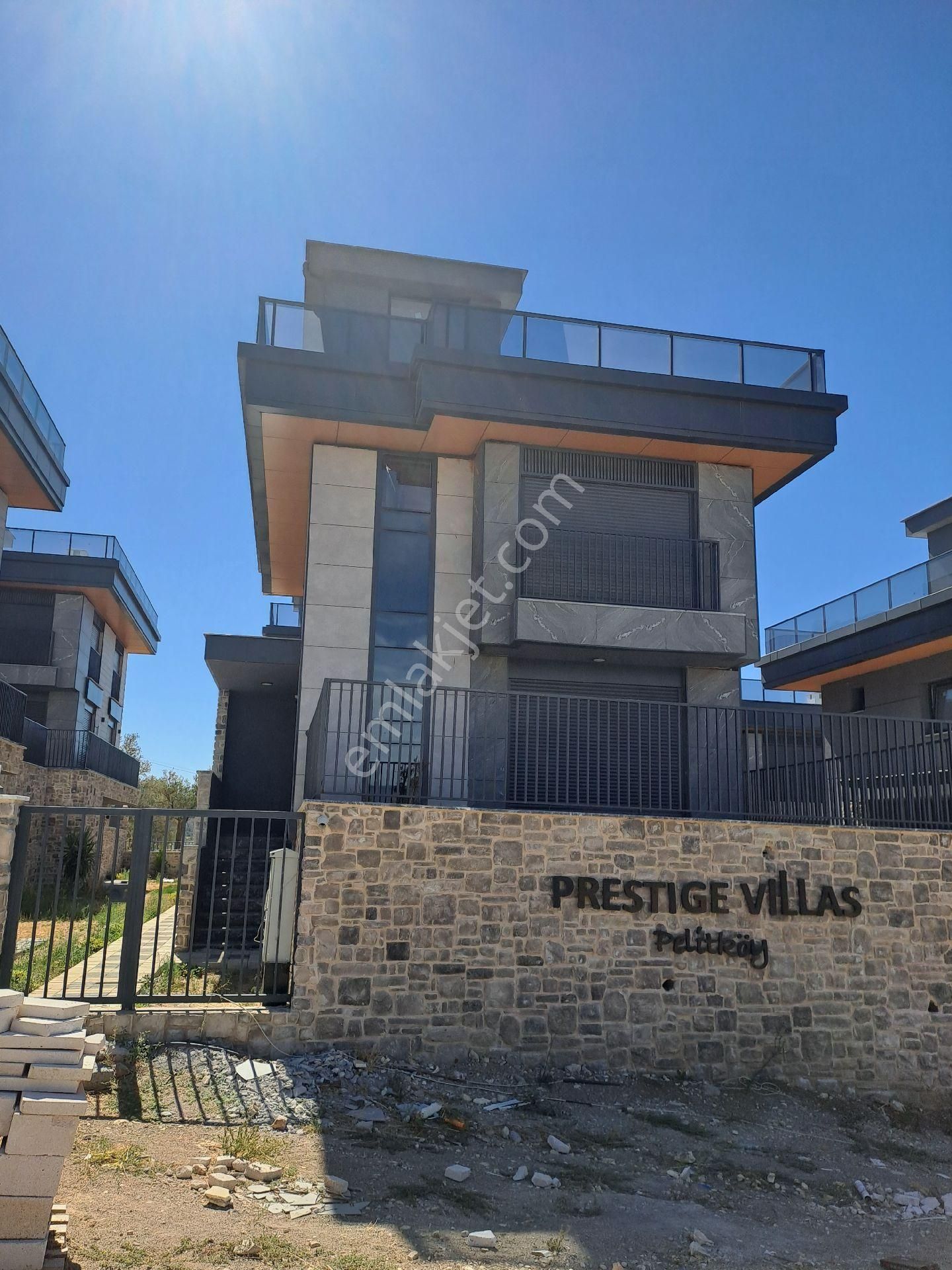 Gömeç Pelitköyde Satılık Trıbleks Villa