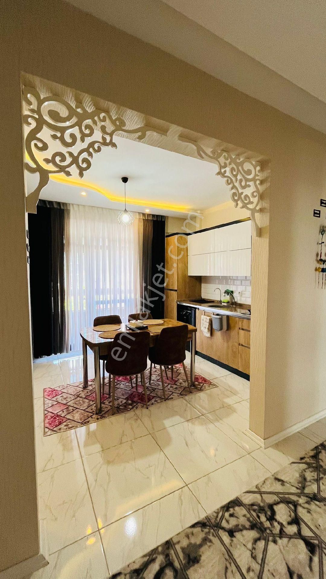 Uca'dan Petunya Sitesin De 3+1 Garajlı Satılık Daire! - Görsel 7