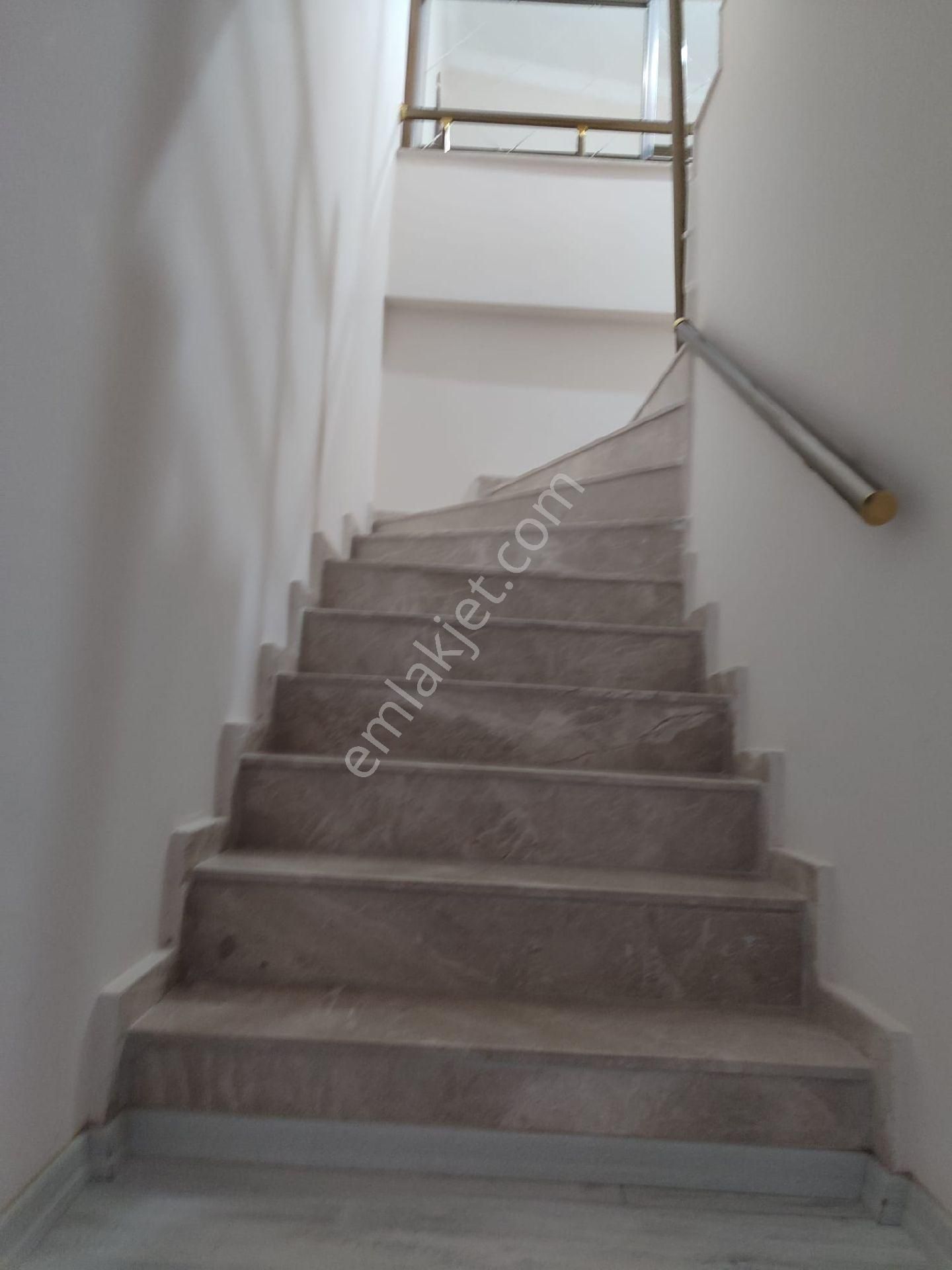 Merkez Çarşamba Pazarı Mevkii 3+1 Ayrı Mutfak Dubleks - Görsel 21