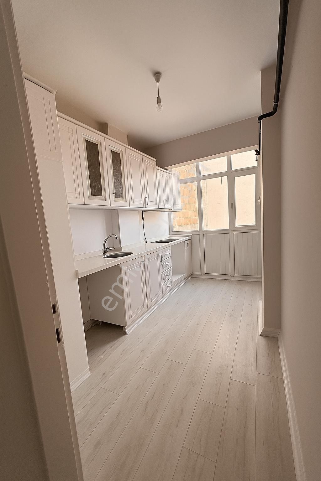 Tekirdğa S.paşa Ortacami Mah. Satılık Masrafsız 2+1 Daire